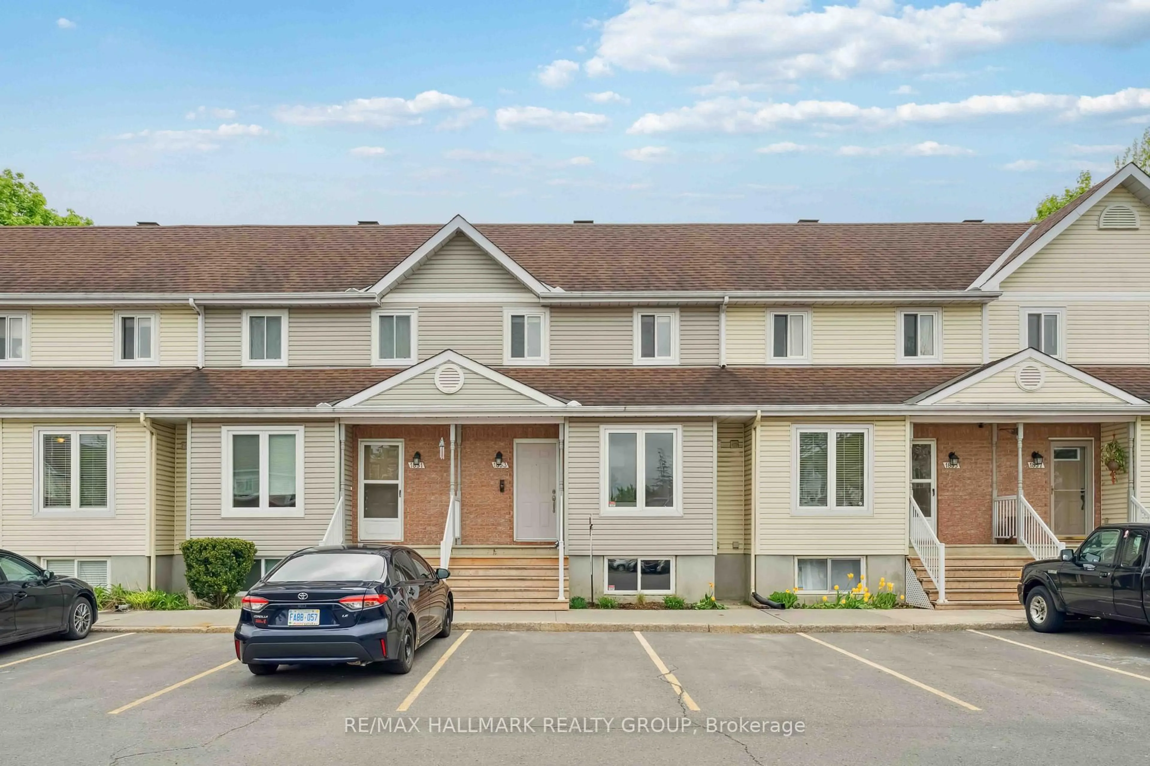 Unknown for 1853 Loranger Crt, Orleans Ontario K1C 7H6