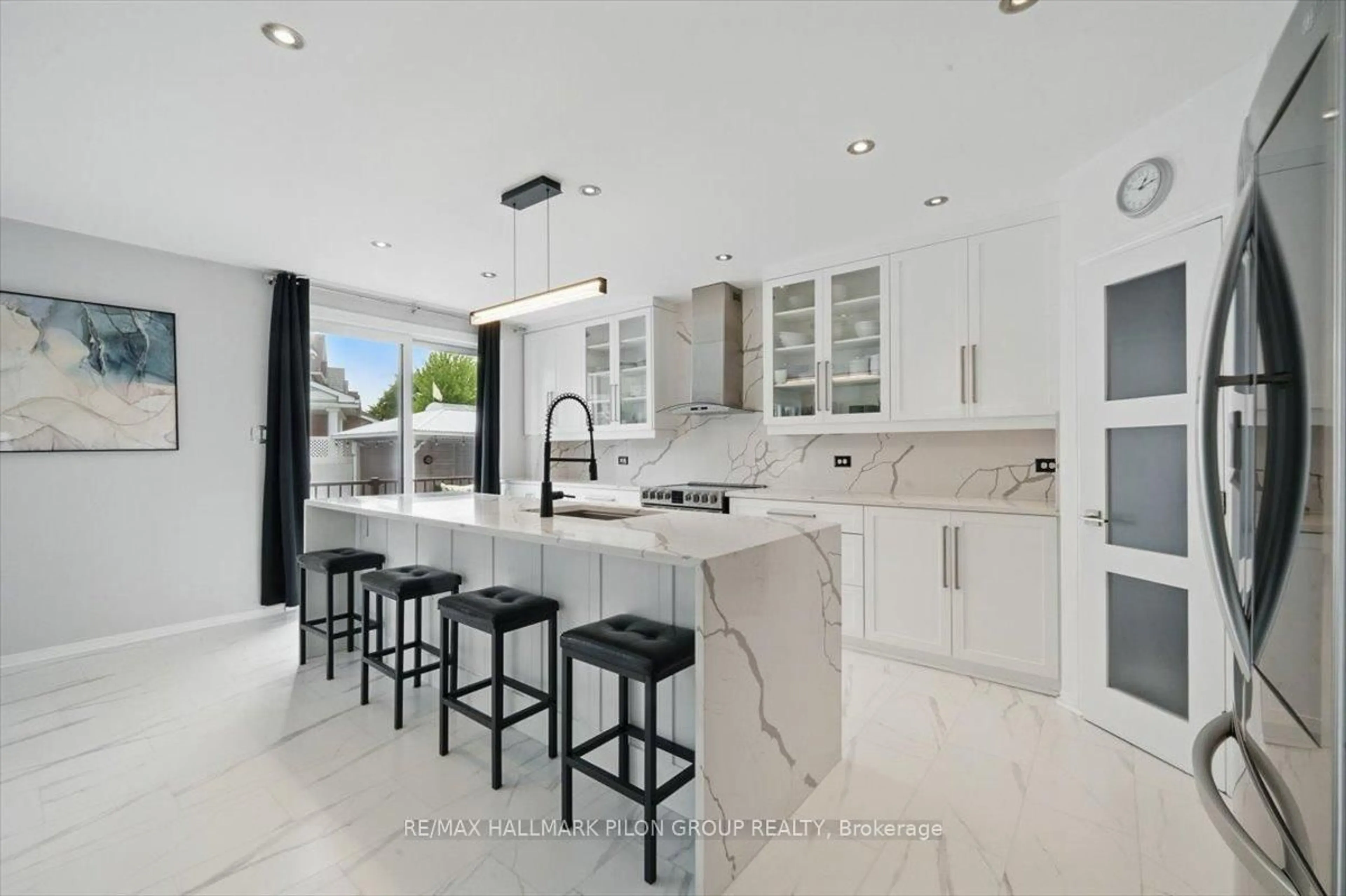 Contemporary kitchen, ceramic/tile floor for 1850 Celeste Way, Ottawa Ontario K4A 4H3