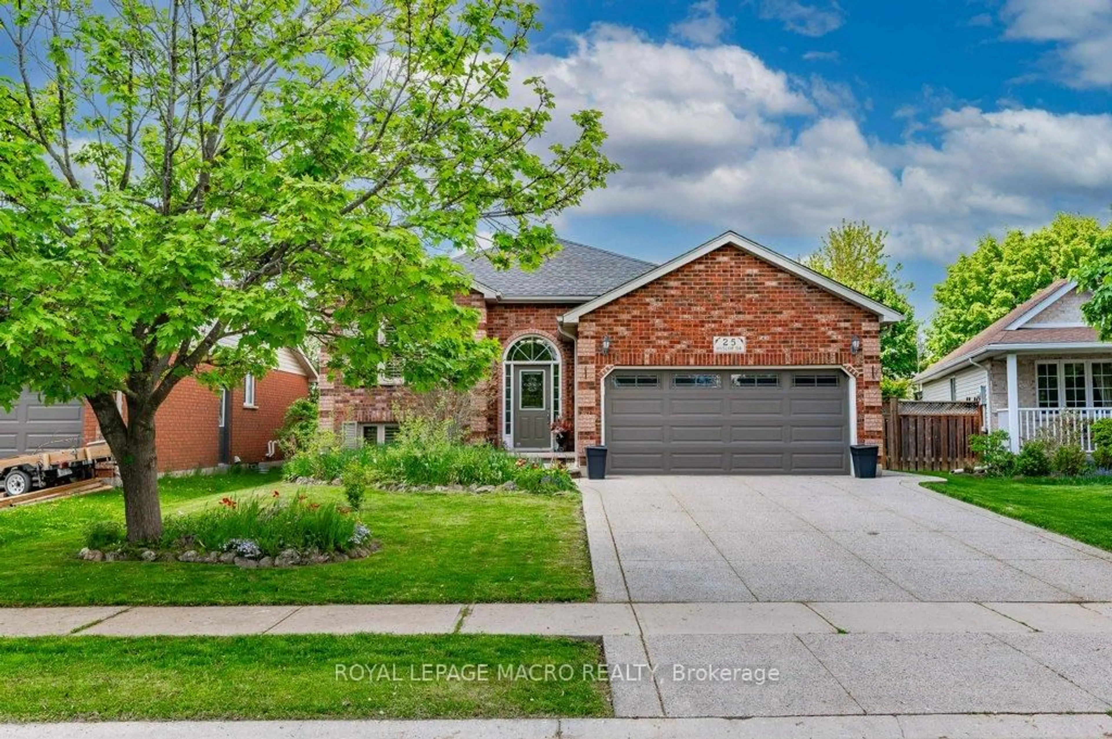 Home with brick exterior material, street for 25 Hyslop Dr, Haldimand Ontario N3W 2L2
