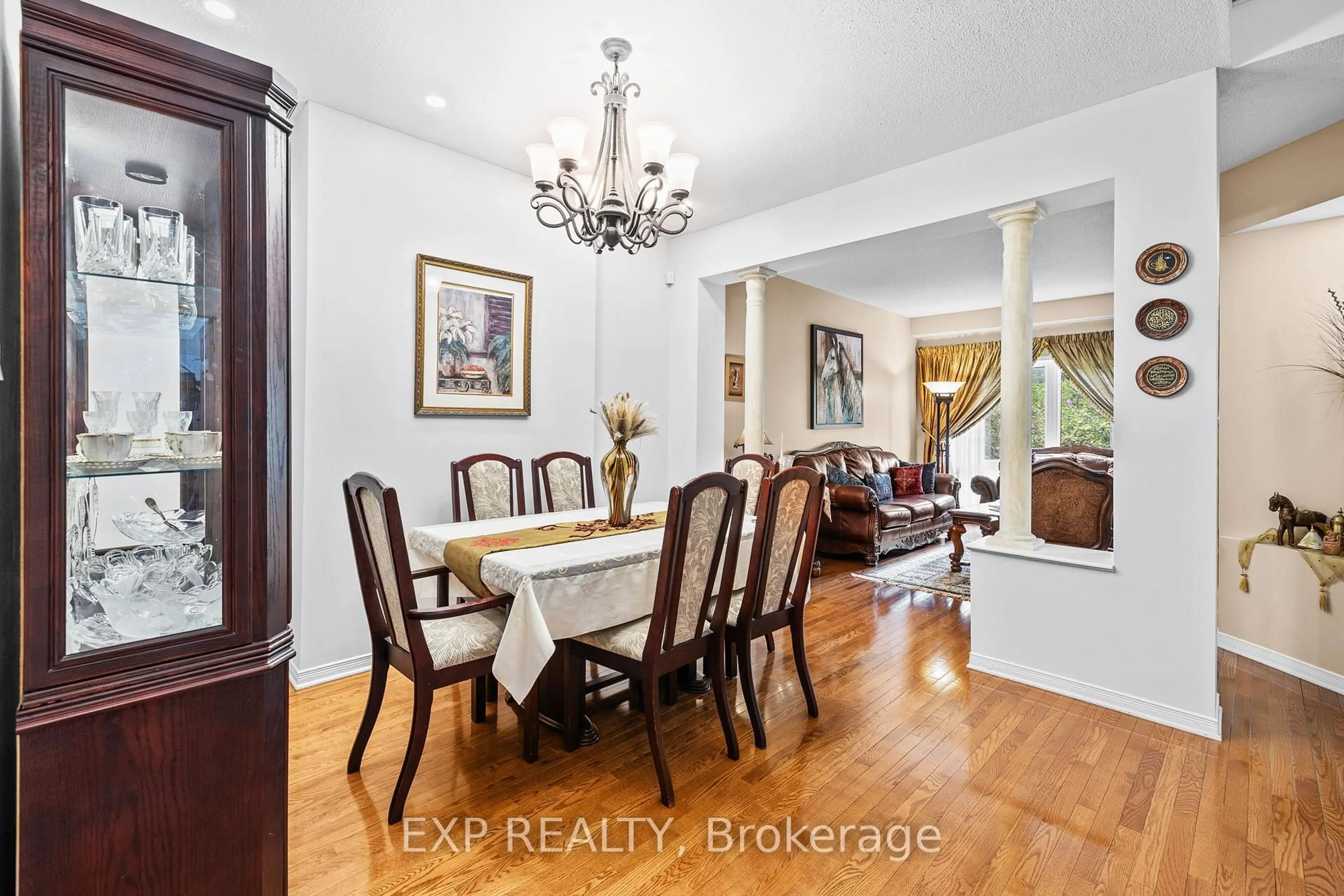 Dining room, unknown for 336 Wisteria Cres, Ottawa Ontario K1V 0N5