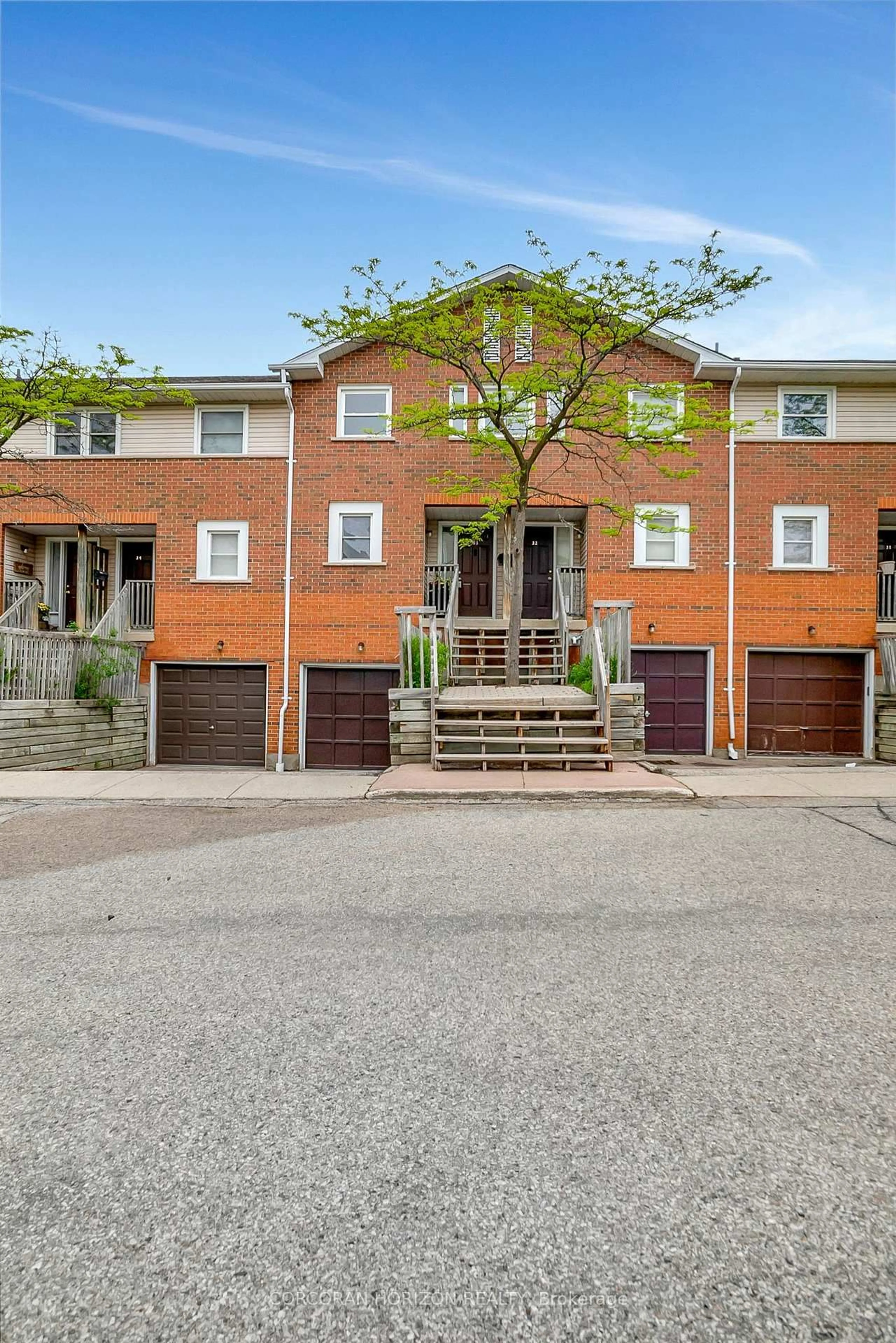 Home with brick exterior material, street for 459 Beechwood Pl #33, Waterloo Ontario N2T 2N8