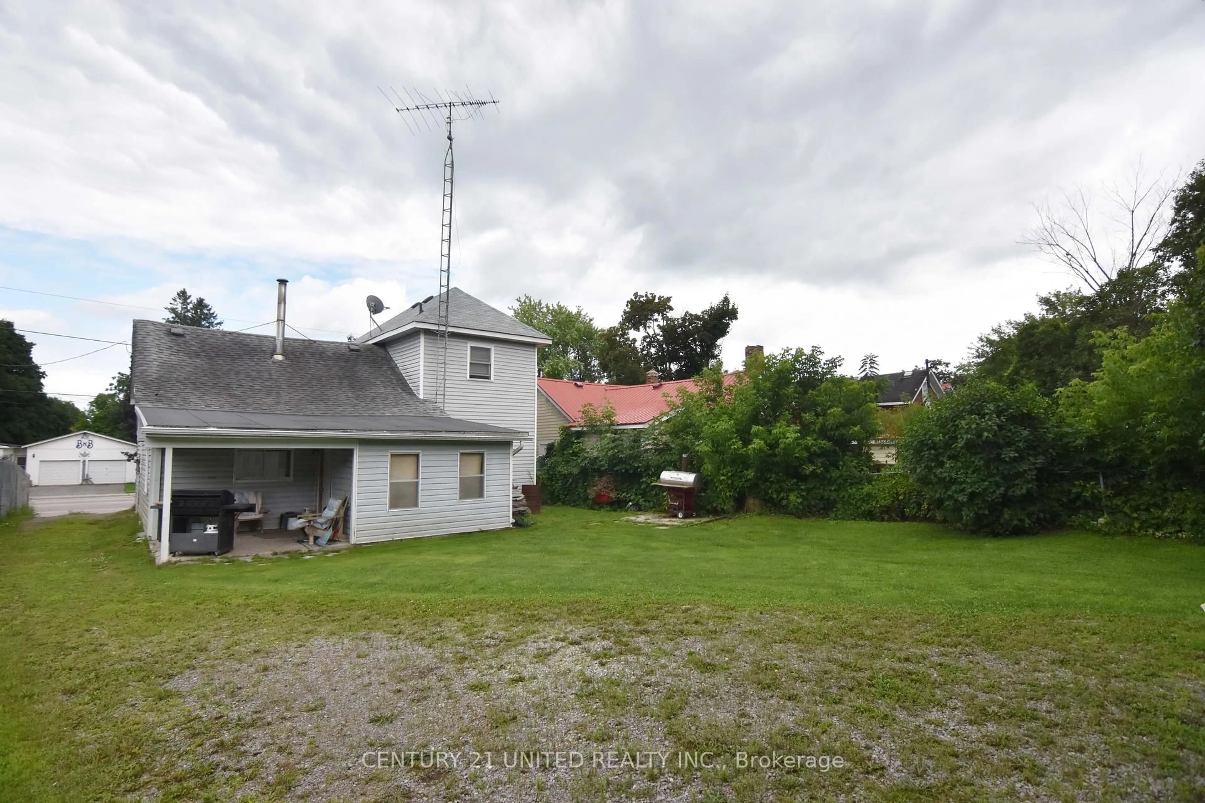 A pic from outside/outdoor area/front of a property/back of a property/a pic from drone, unknown for 4240 Hwy 7 N/A, Asphodel-Norwood Ontario K0L 2W0