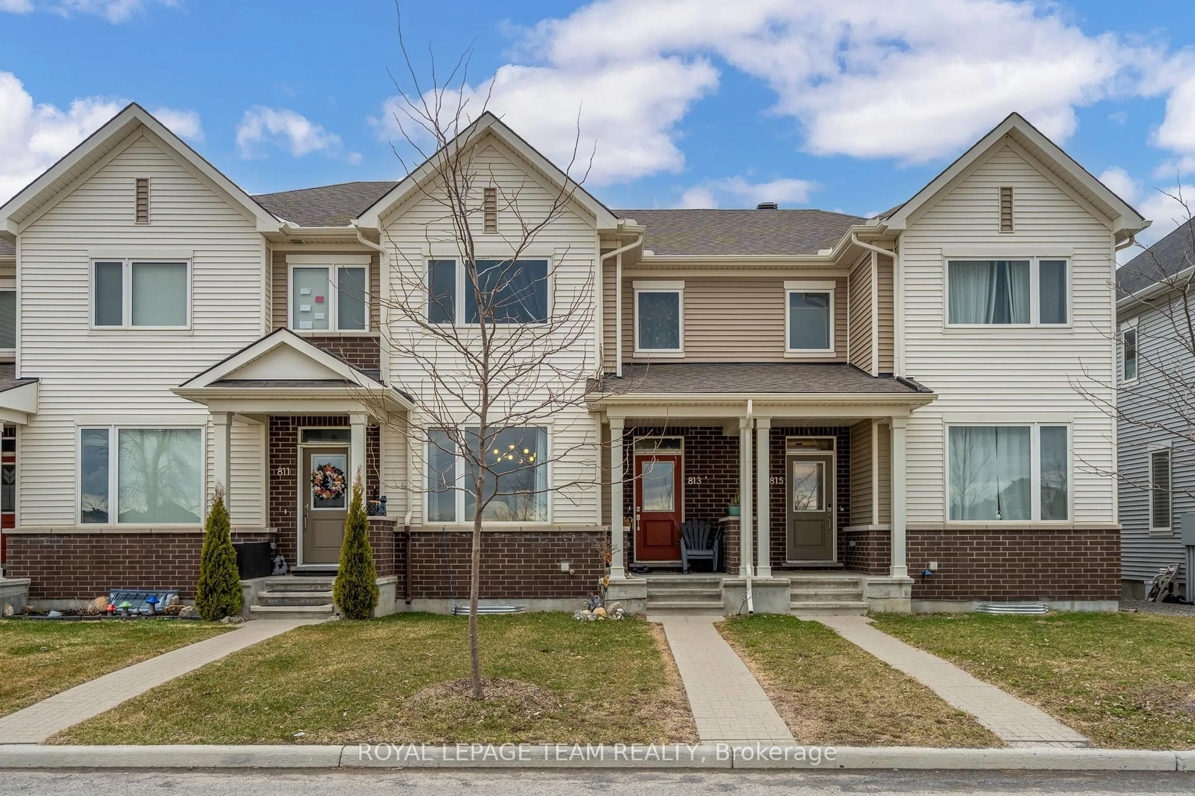 Home with brick exterior material, street for 813 Beatrice Peak Crt, Ottawa Ontario K2J 6T6