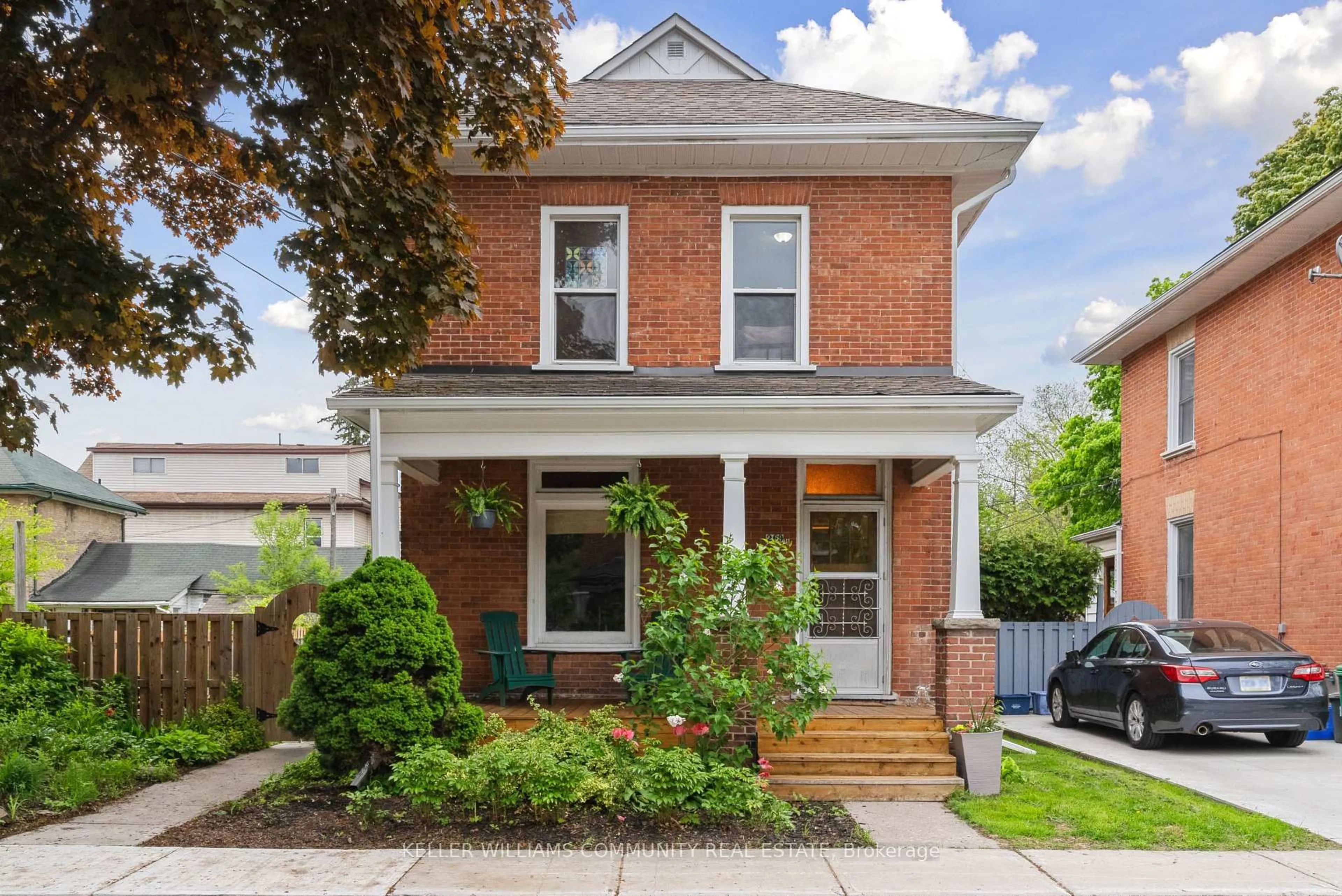 Home with brick exterior material, street for 269 John St, Peterborough Central Ontario K9J 5E8