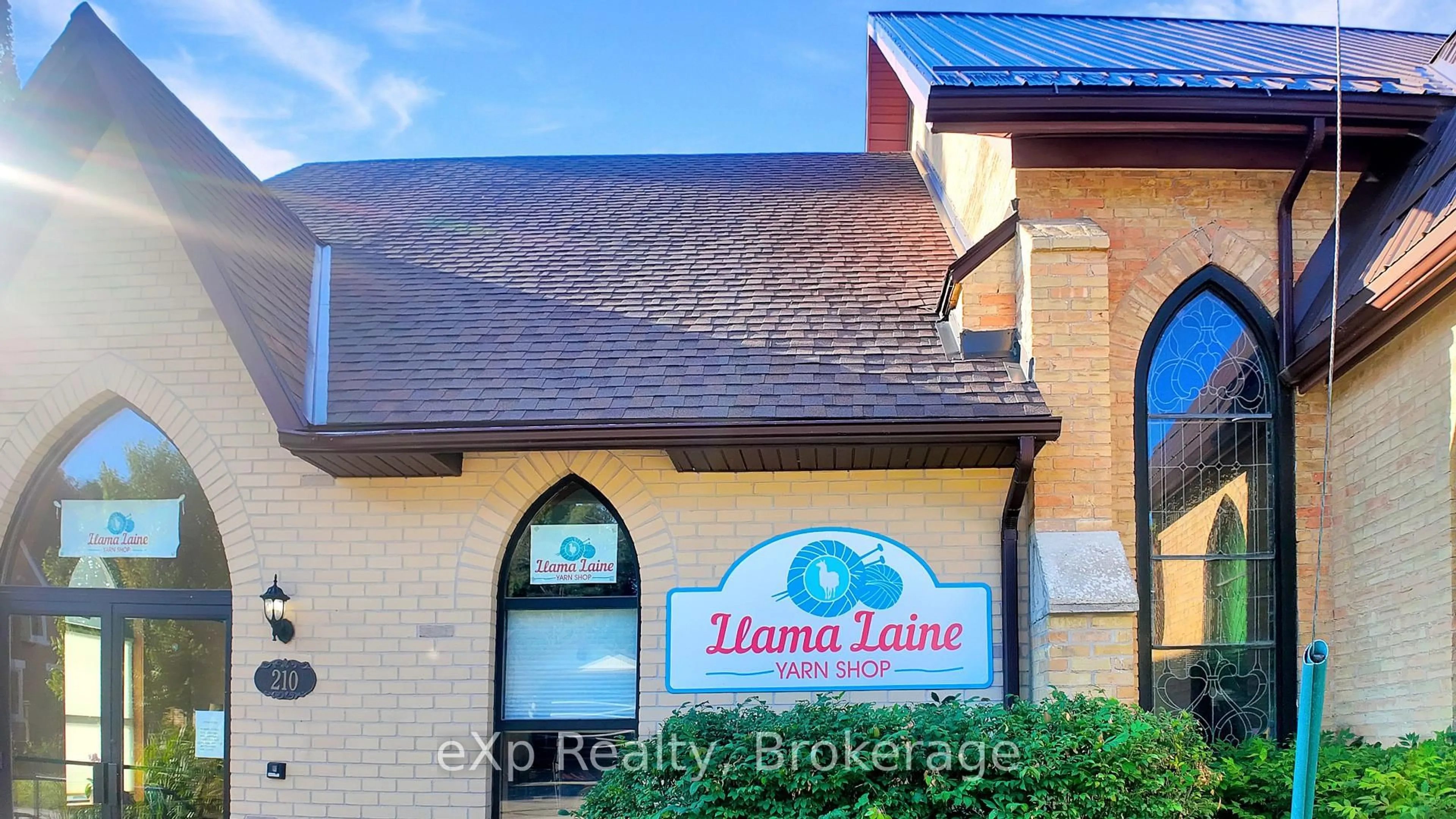 Unknown for 210 8th St, Hanover Ontario N4N 1J5