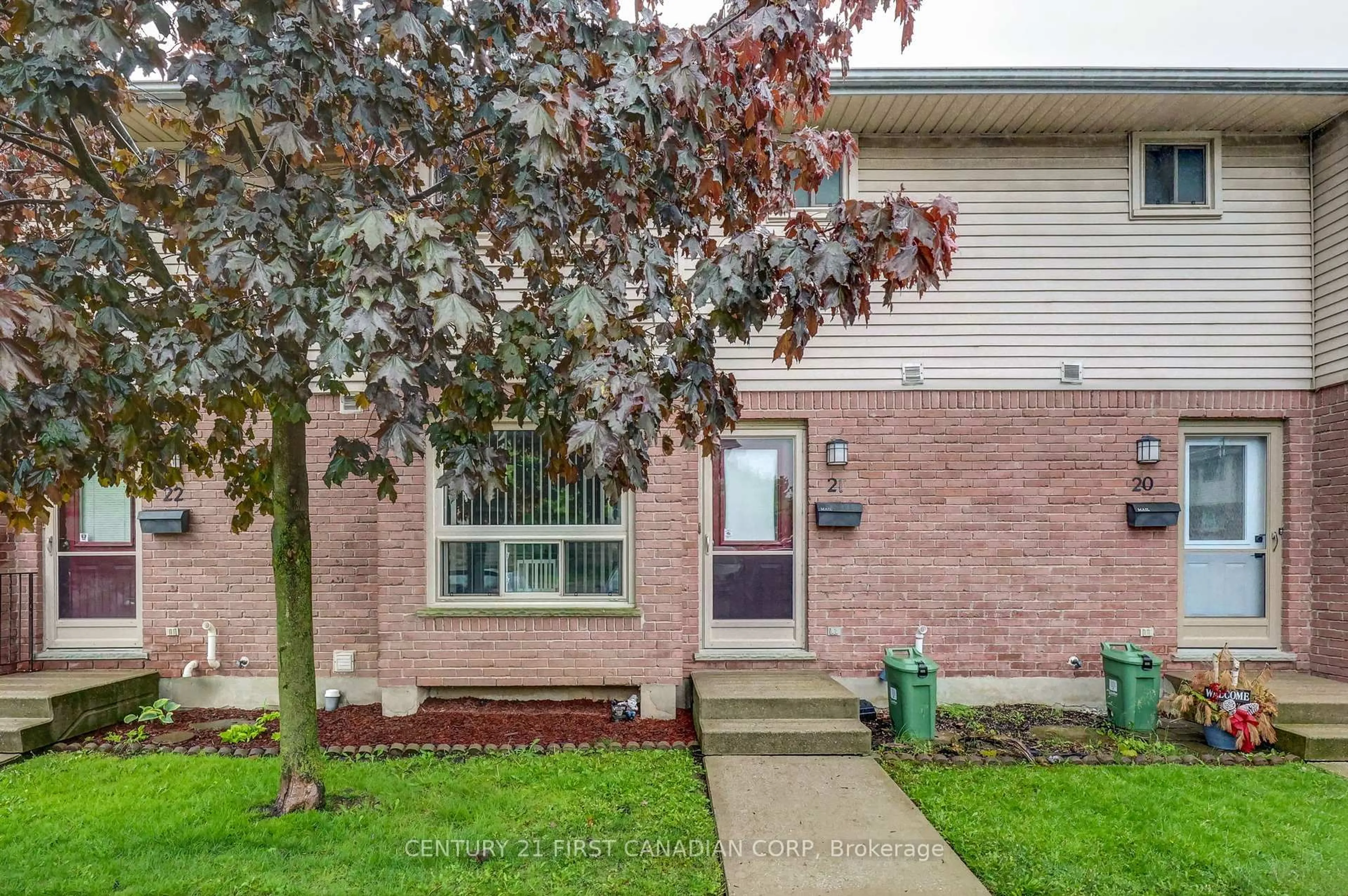 Home with brick exterior material, street for 75 ANSONDALE Rd #21, London South Ontario N6C 5W3