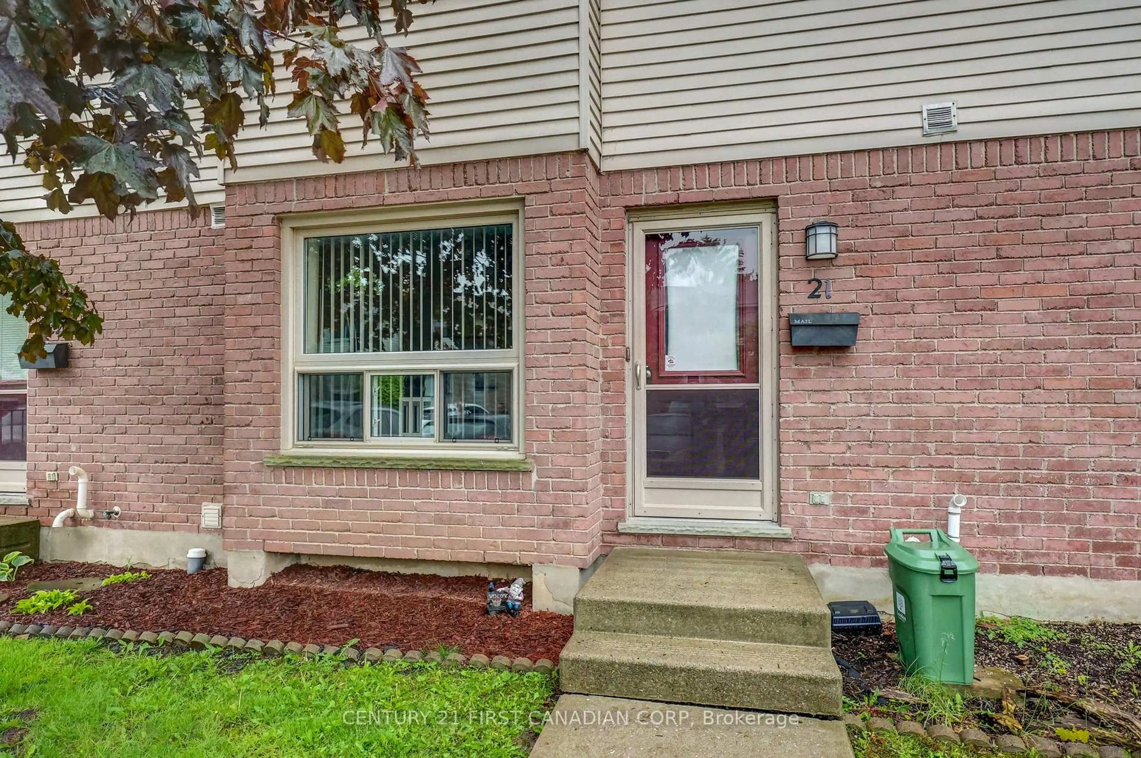 Unknown for 75 ANSONDALE Rd #21, London South Ontario N6C 5W3