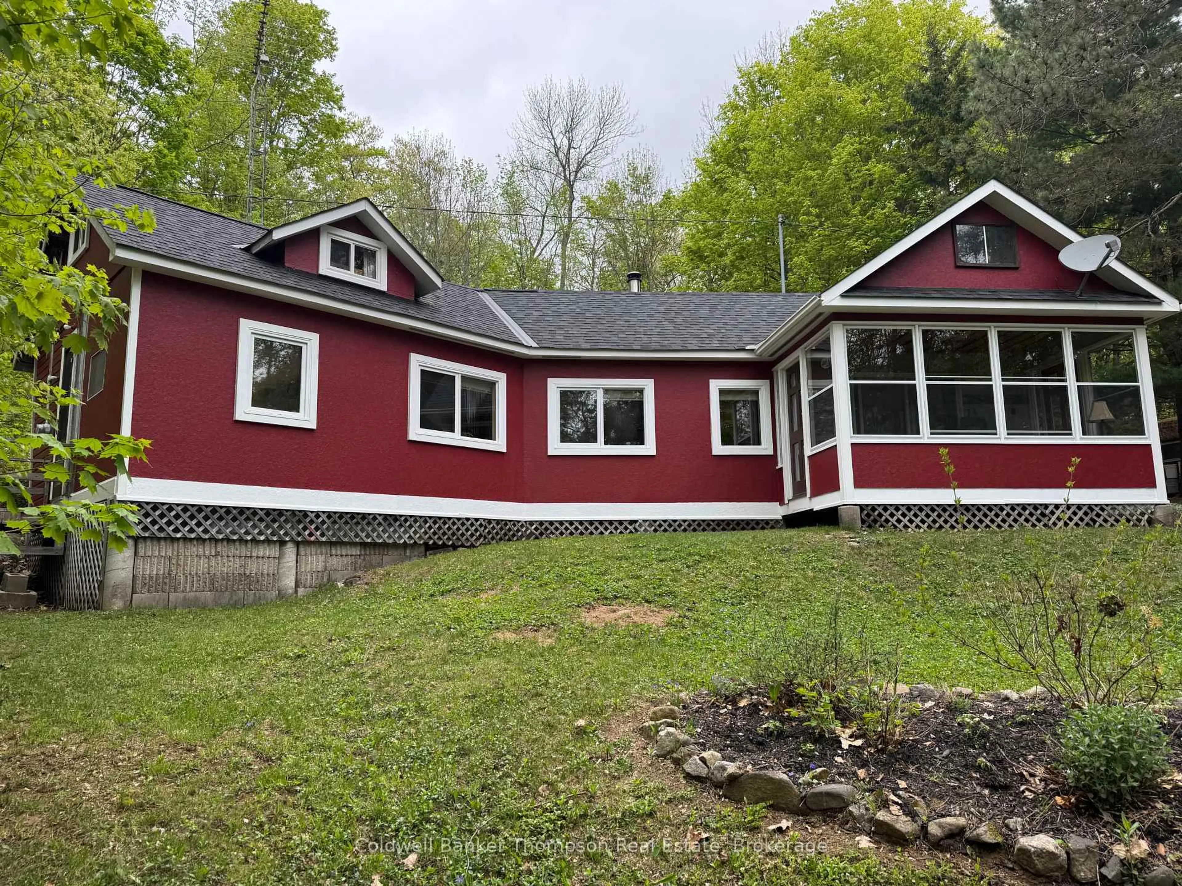 Home with vinyl exterior material, building for 28 Spruce Lane, Perry Ontario P0A 1J0