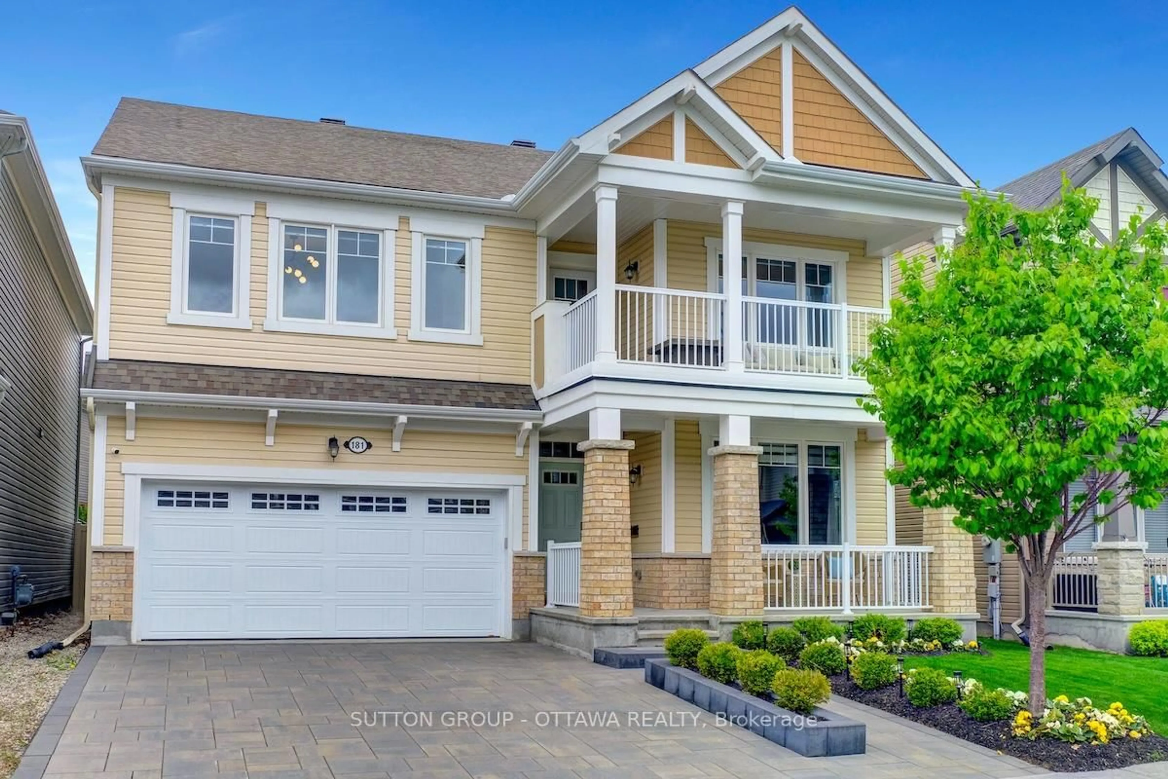 Home with vinyl exterior material, street for 181 Lamprey St, Ottawa Ontario K2J 6C3