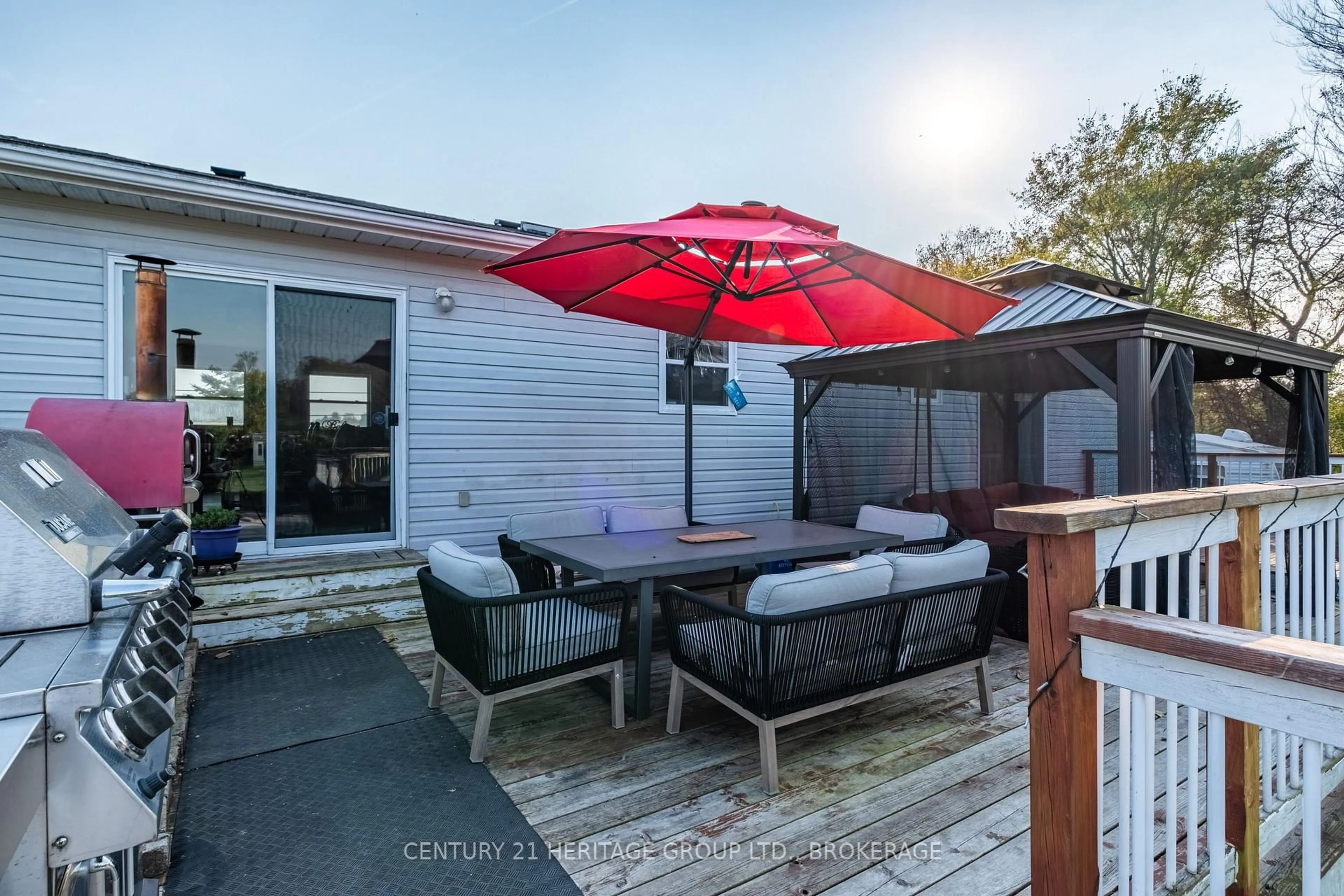 Patio, street for 4342 Colebrook Rd, Harrowsmith Ontario K0H 1V0