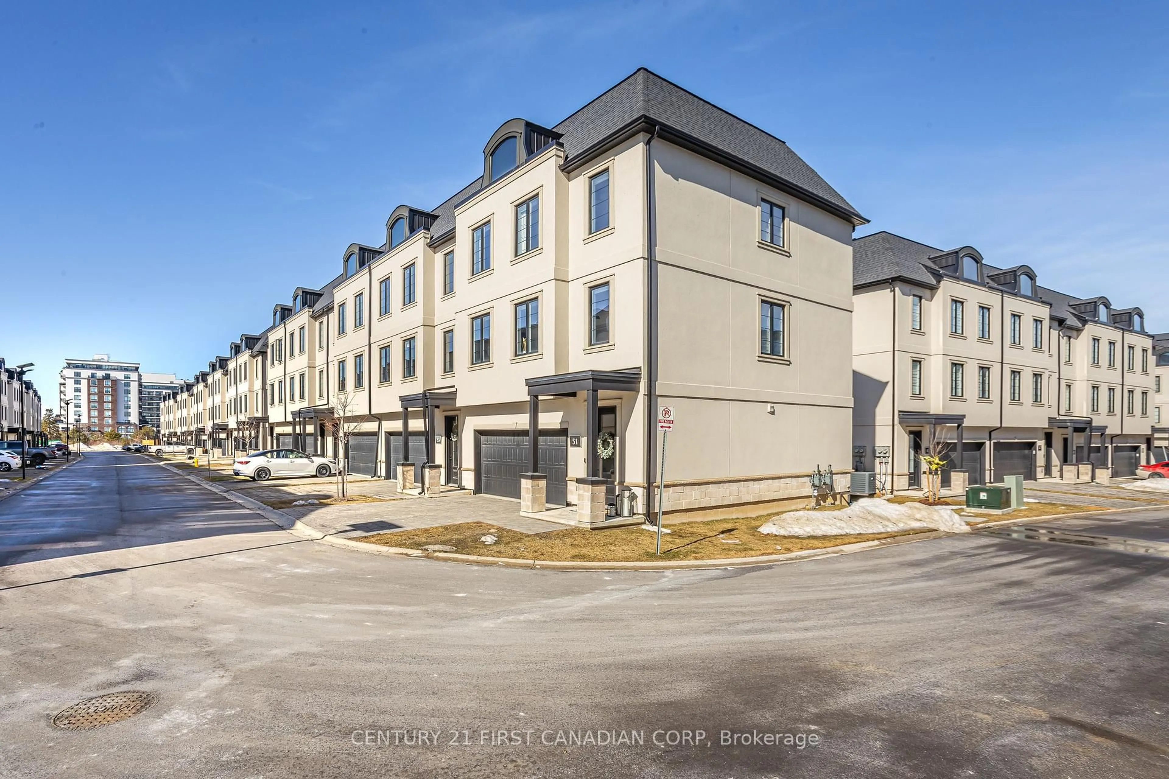 A pic from outside/outdoor area/front of a property/back of a property/a pic from drone, street for 435 Callaway Rd #51, London North Ontario N6G 2N1