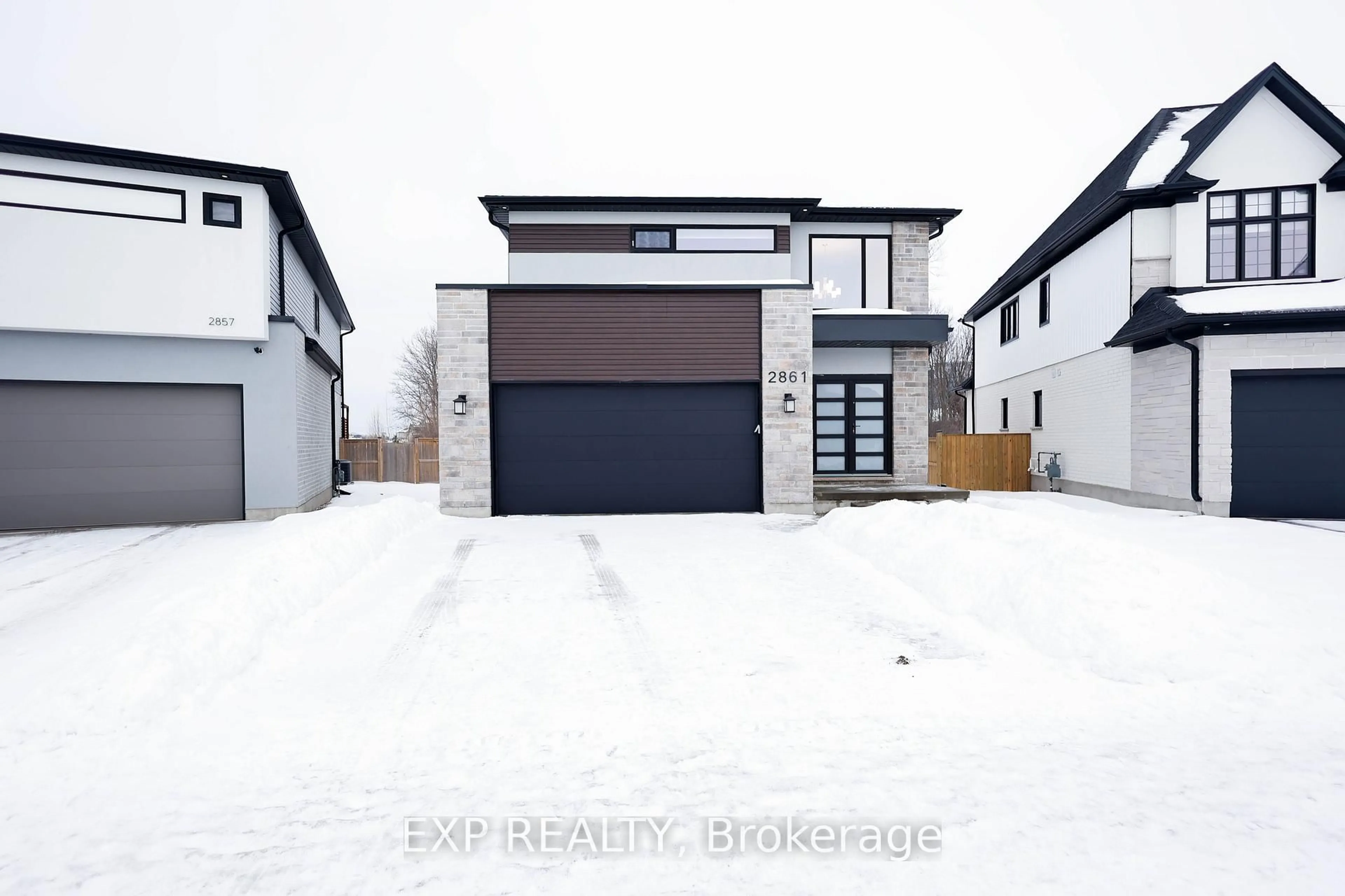 Unknown for 2861 Heardcreek Tr, London North Ontario N6G 0V9