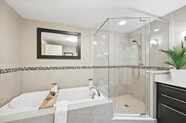 Additional property image - 31 Forestview Dr
