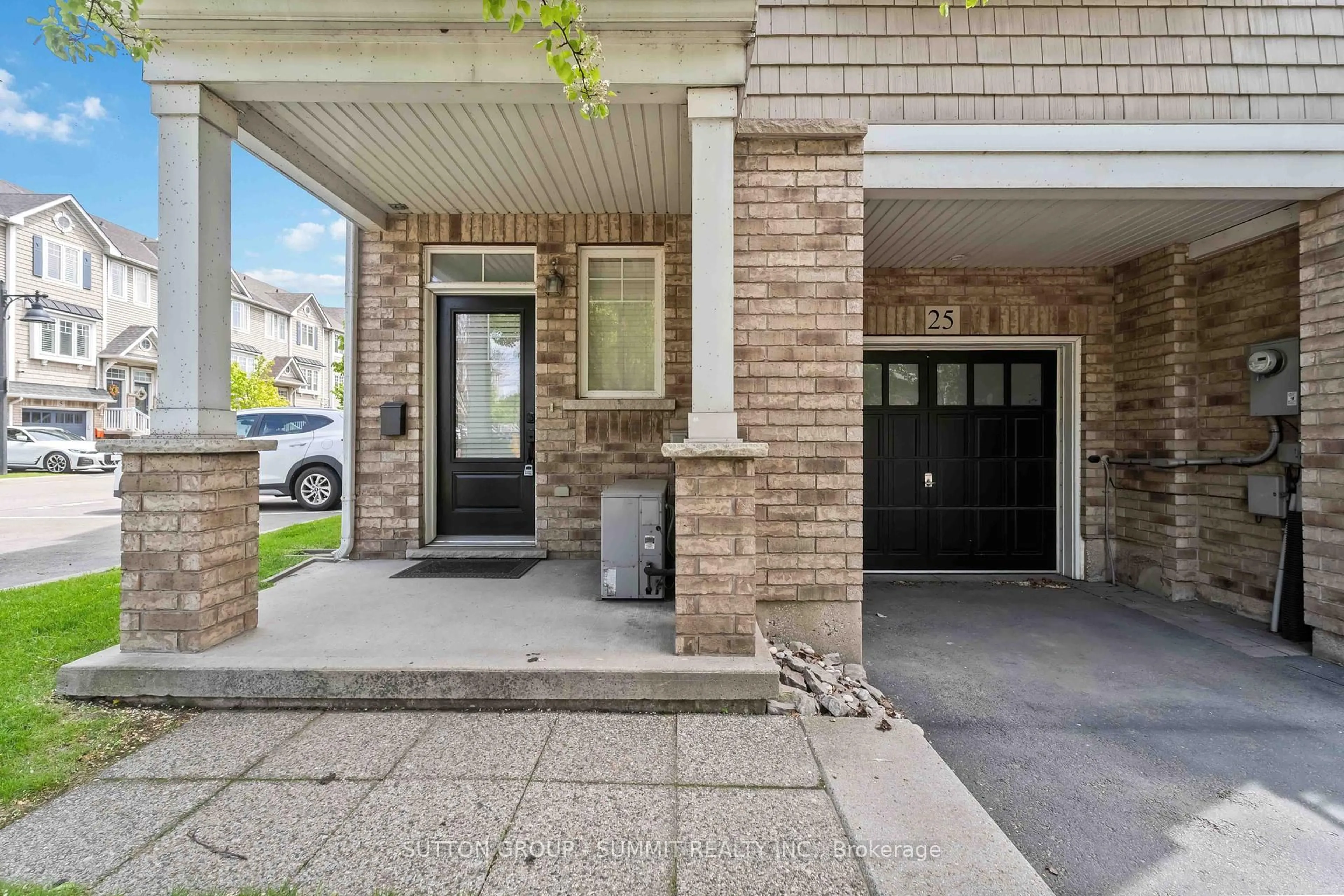 Unknown for 337 Beach Blvd #25, Hamilton Ontario L8H 6W4