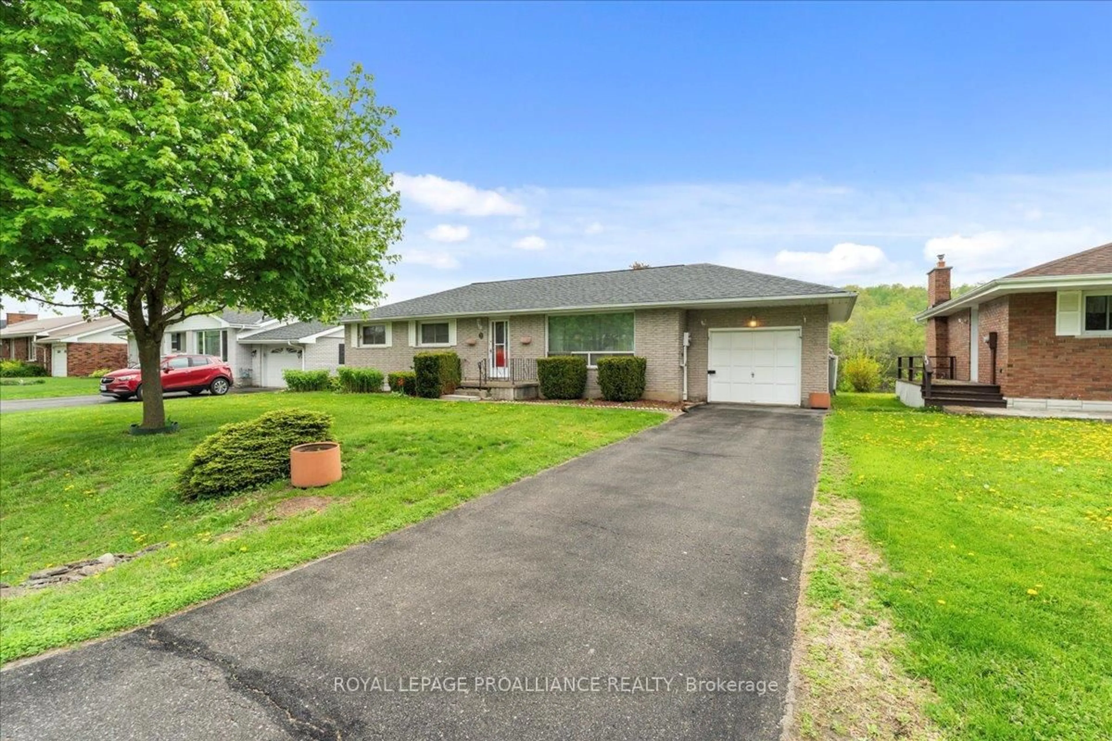 A pic from outside/outdoor area/front of a property/back of a property/a pic from drone, street for 5 Tanner Rd, Trent Hills Ontario K0L 1L0