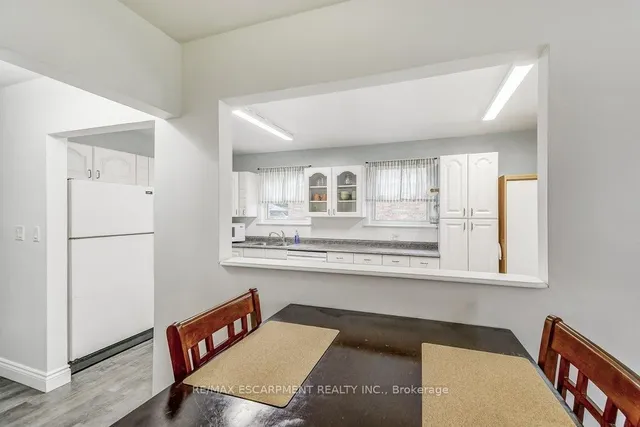 Additional property image - 749 Upper Gage Ave