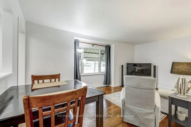 Additional property image - 749 Upper Gage Ave