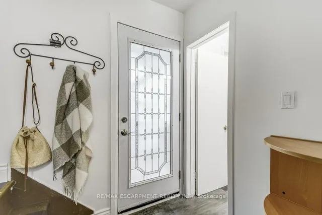 Additional property image - 749 Upper Gage Ave
