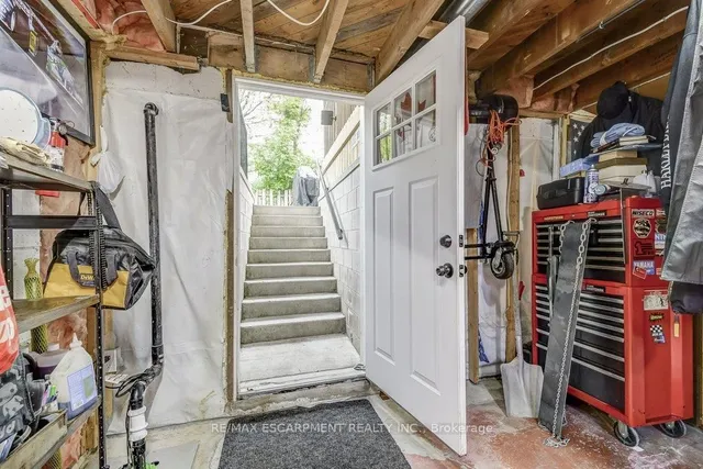 Additional property image - 749 Upper Gage Ave