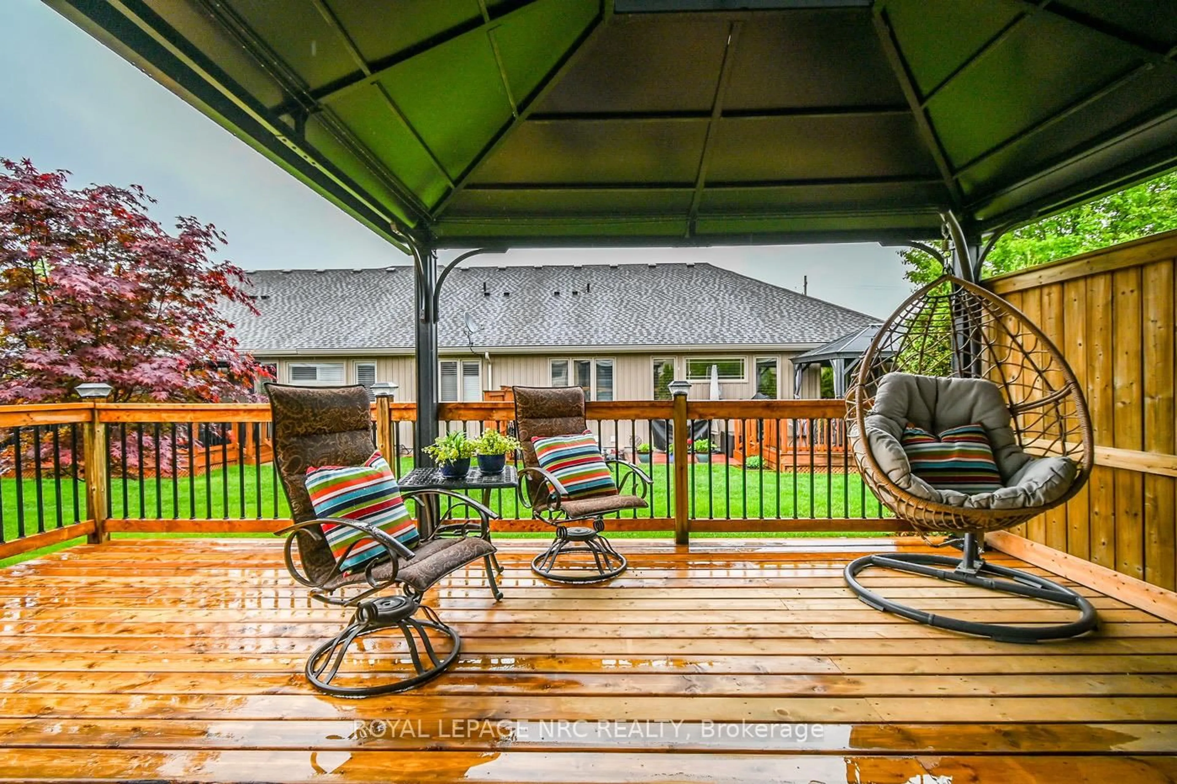 Patio, street for 70 Elmwood Ave #31, Welland Ontario L3C 0C1