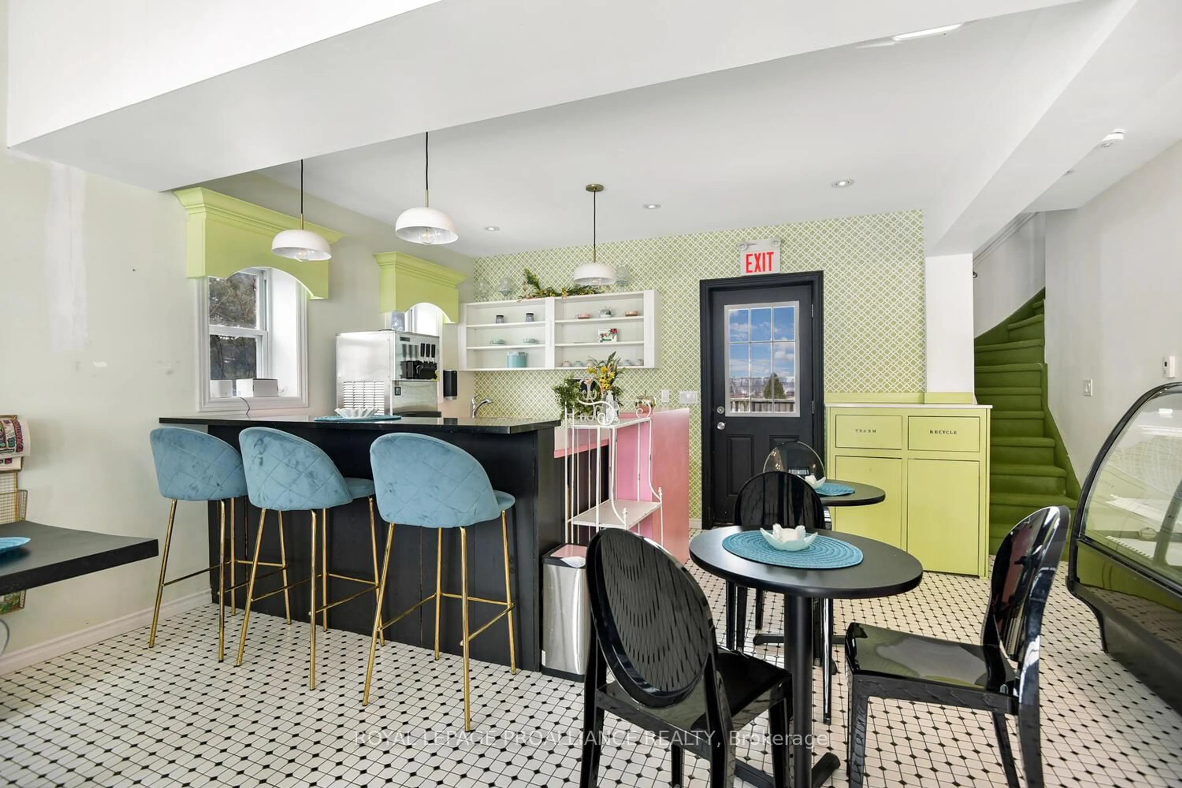 Open concept kitchen, ceramic/tile floor for 74A Quabbin Rd, Front of Yonge Ontario K0E 1R0