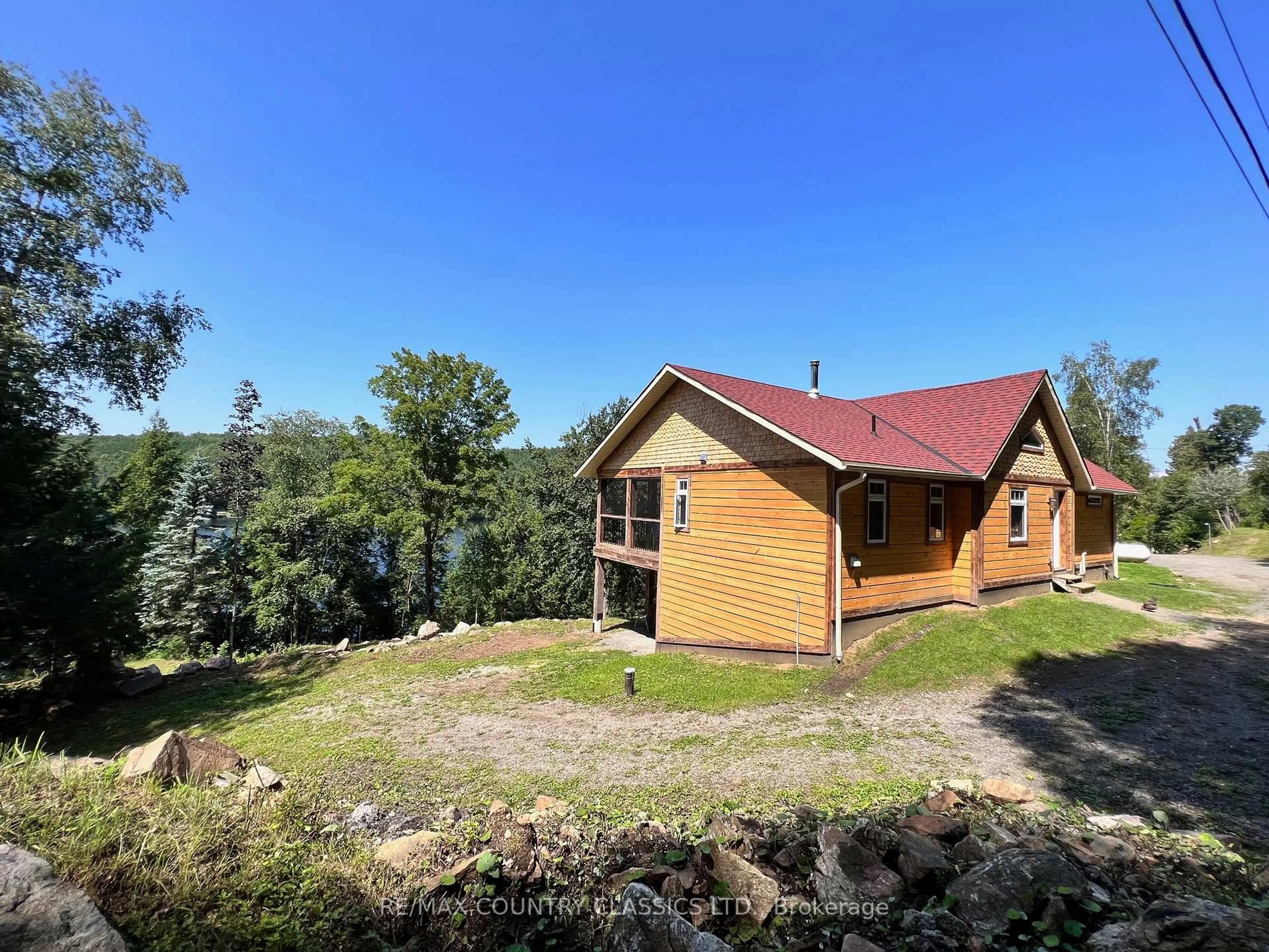 A pic from outside/outdoor area/front of a property/back of a property/a pic from drone, unknown for 518 Duncan Lane, Bancroft Ontario K0L 1C0