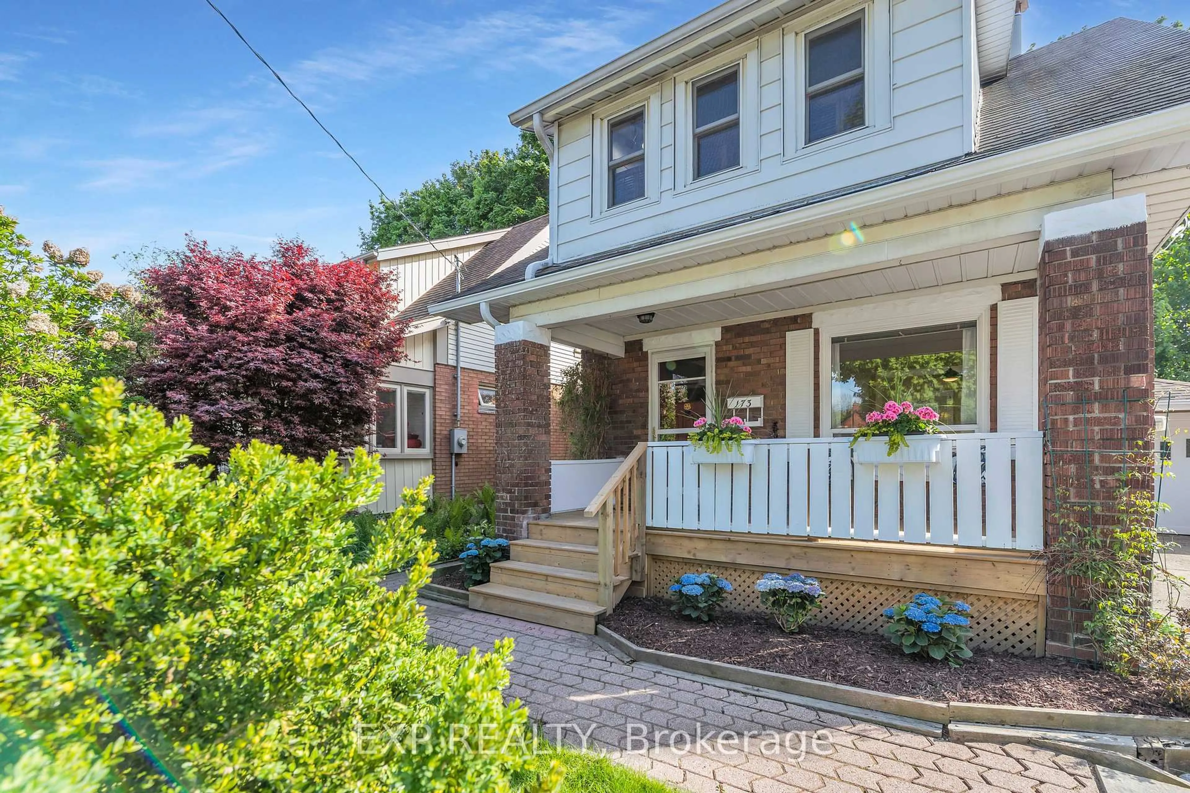 Home with brick exterior material, street for 173 Belmont Ave, Waterloo Ontario N2L 5K3