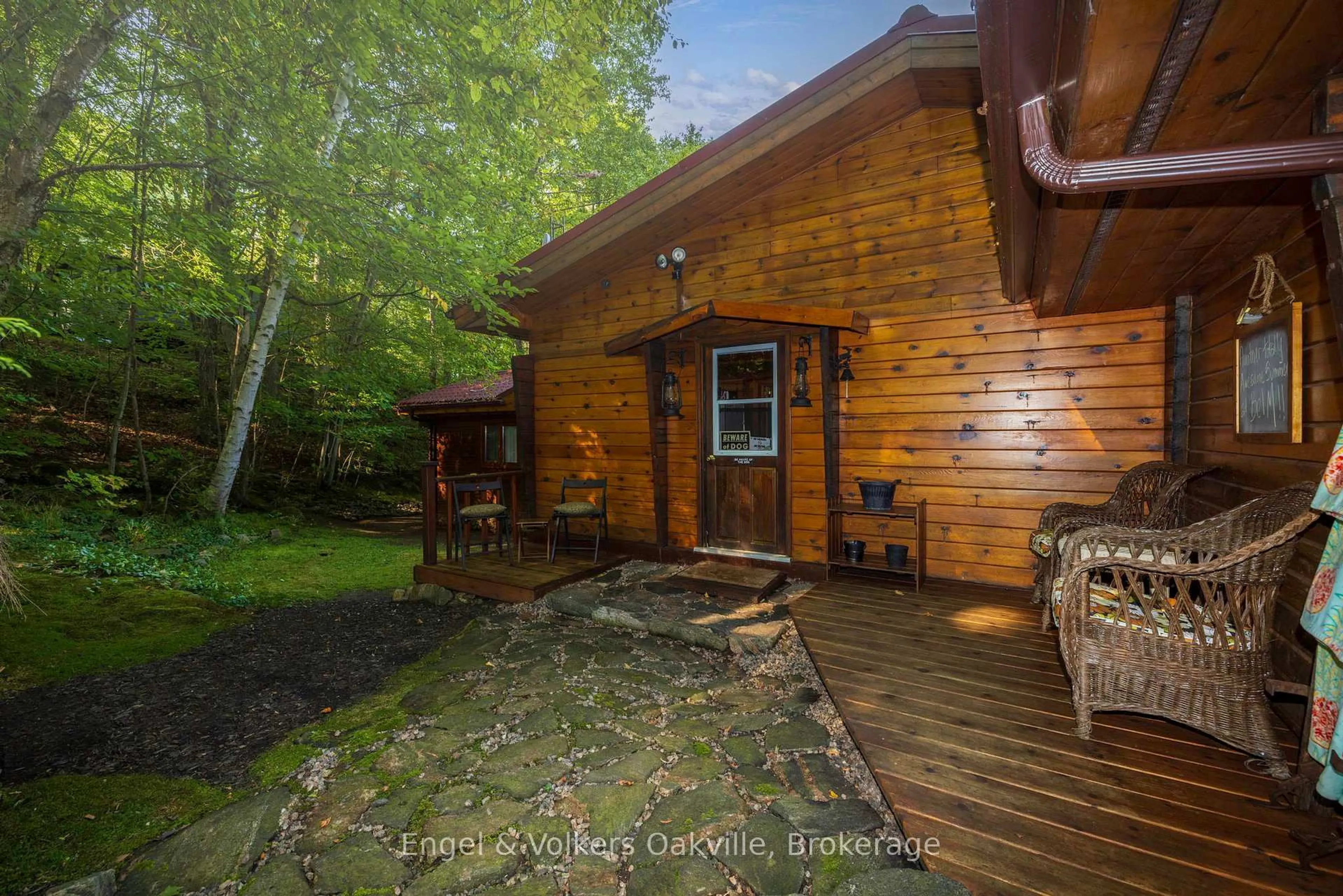 Patio, unknown for 87 Dayeo Dr, Georgian Bay Ontario P0C 1H0