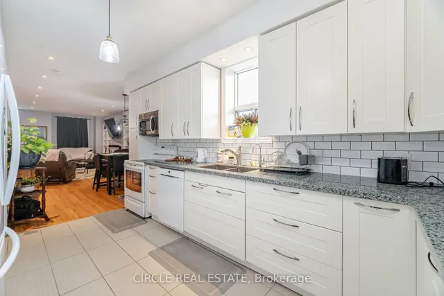Additional image 15 of 31 Wentworth St