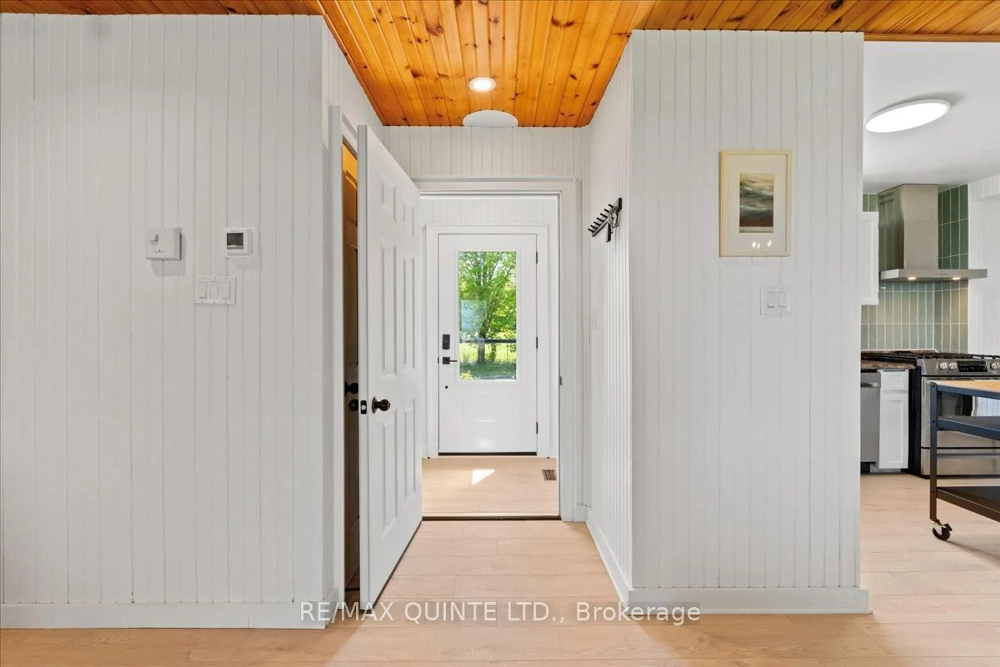 Indoor entryway for 1406 County Road 12 N/A, Prince Edward County Ontario K0K 2T0