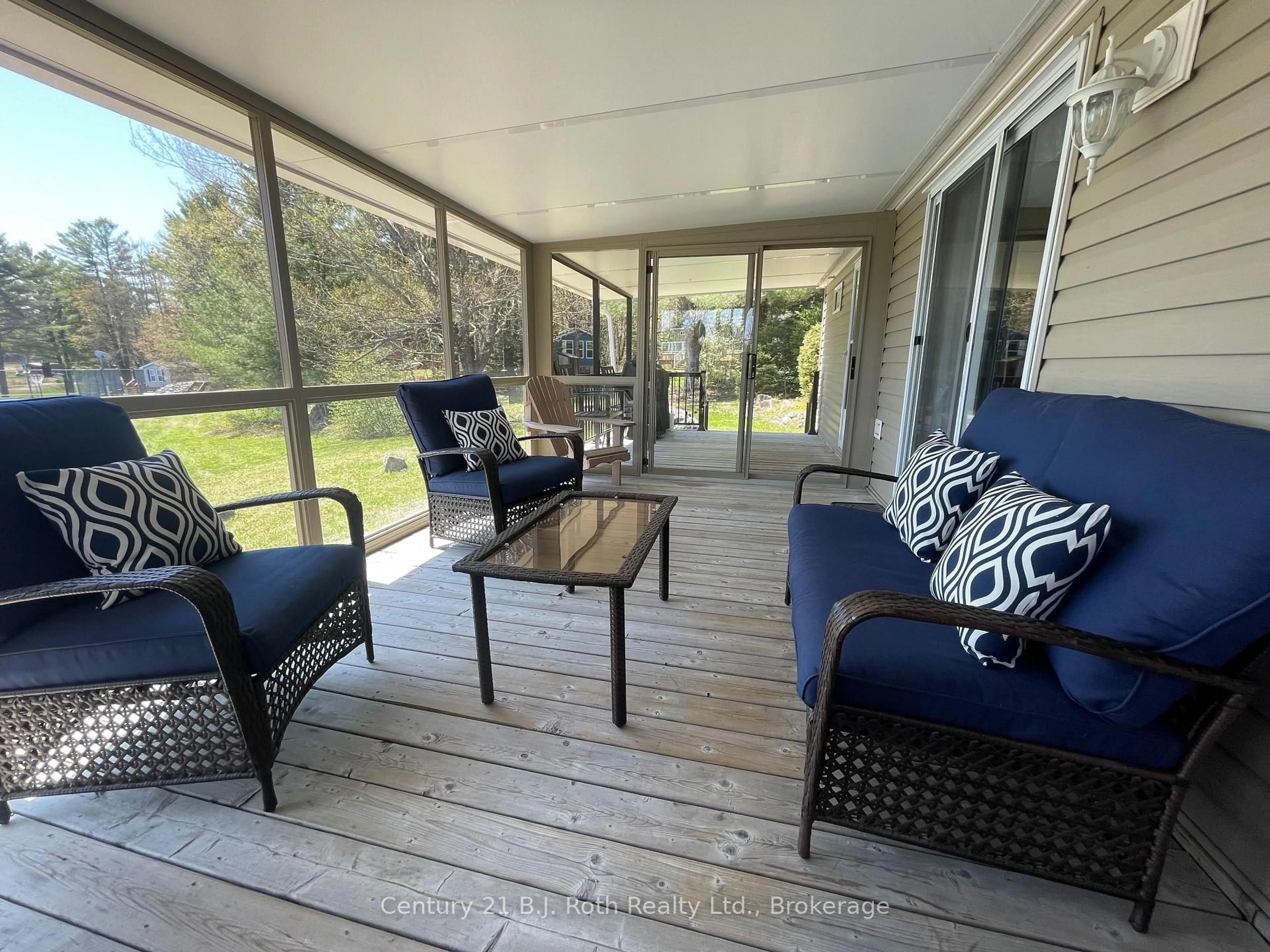 Patio, water/lake/river/ocean view for 1047 Bonnie Lake Camp Rd #712, Bracebridge Ontario P1L 1W9