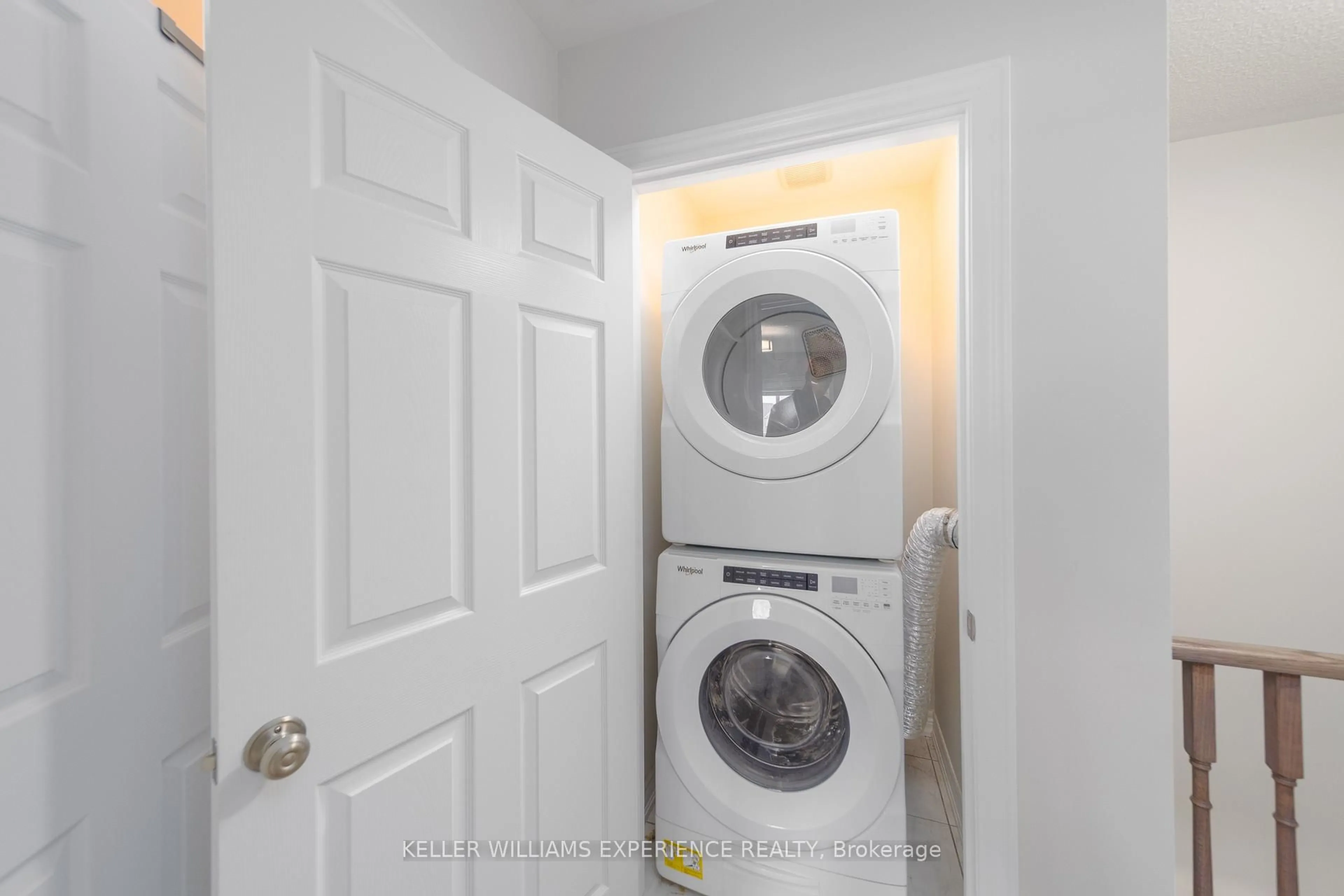 Laundry room for 113 Hartley Ave #37, Brant Ontario N3L 0J6