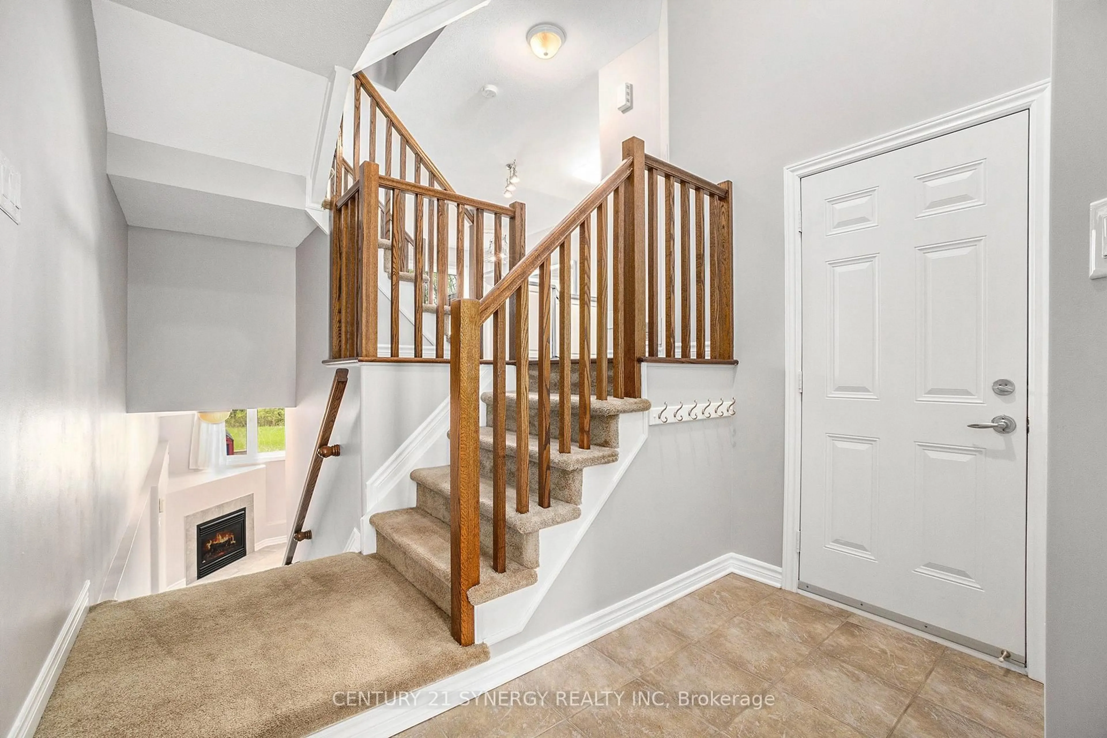 Stairs for 166 Parkrose Private, Ottawa Ontario K4A 0N8