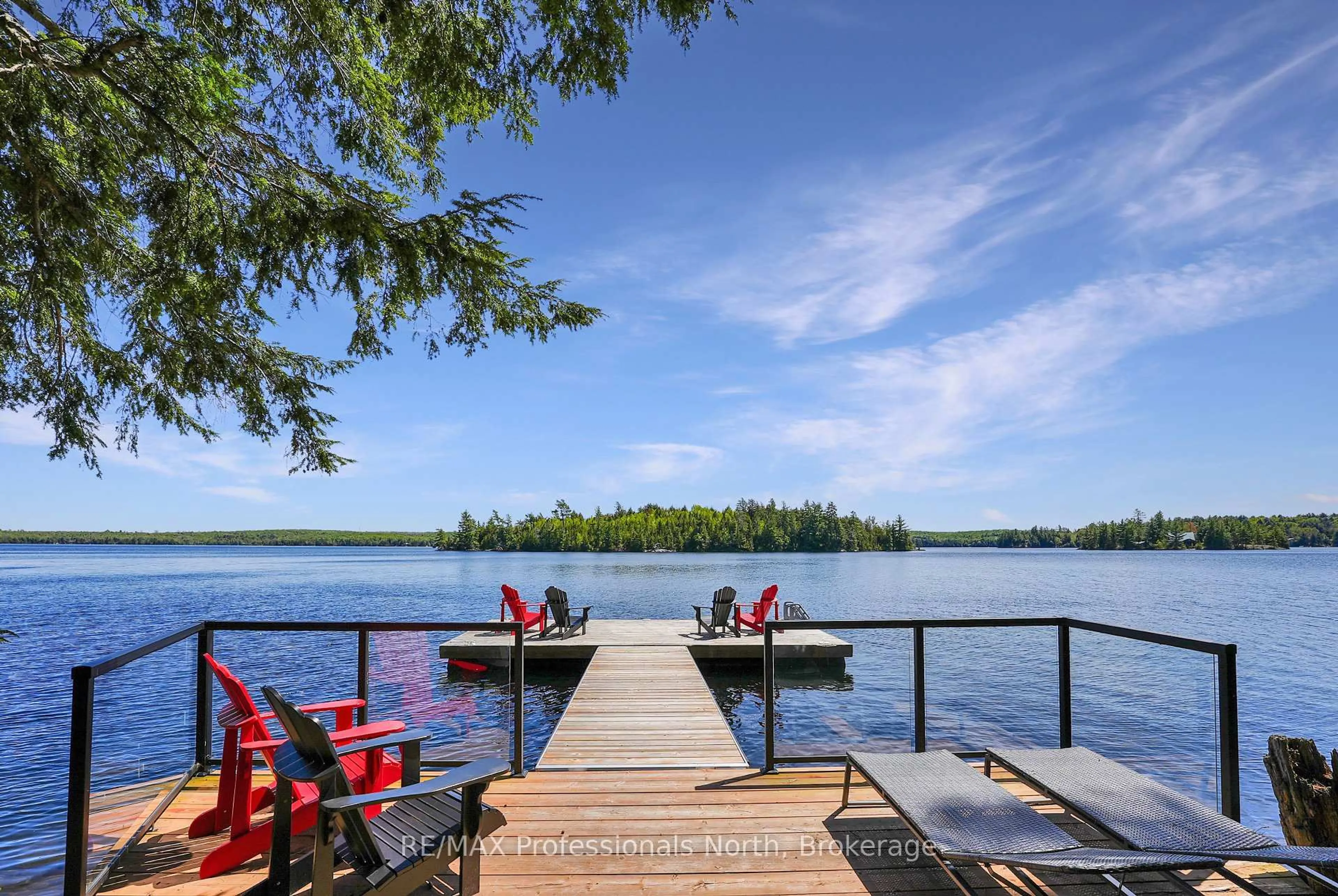 Patio, water/lake/river/ocean view for 1004 Lipton Dr, Dysart et al Ontario K0M 1S0