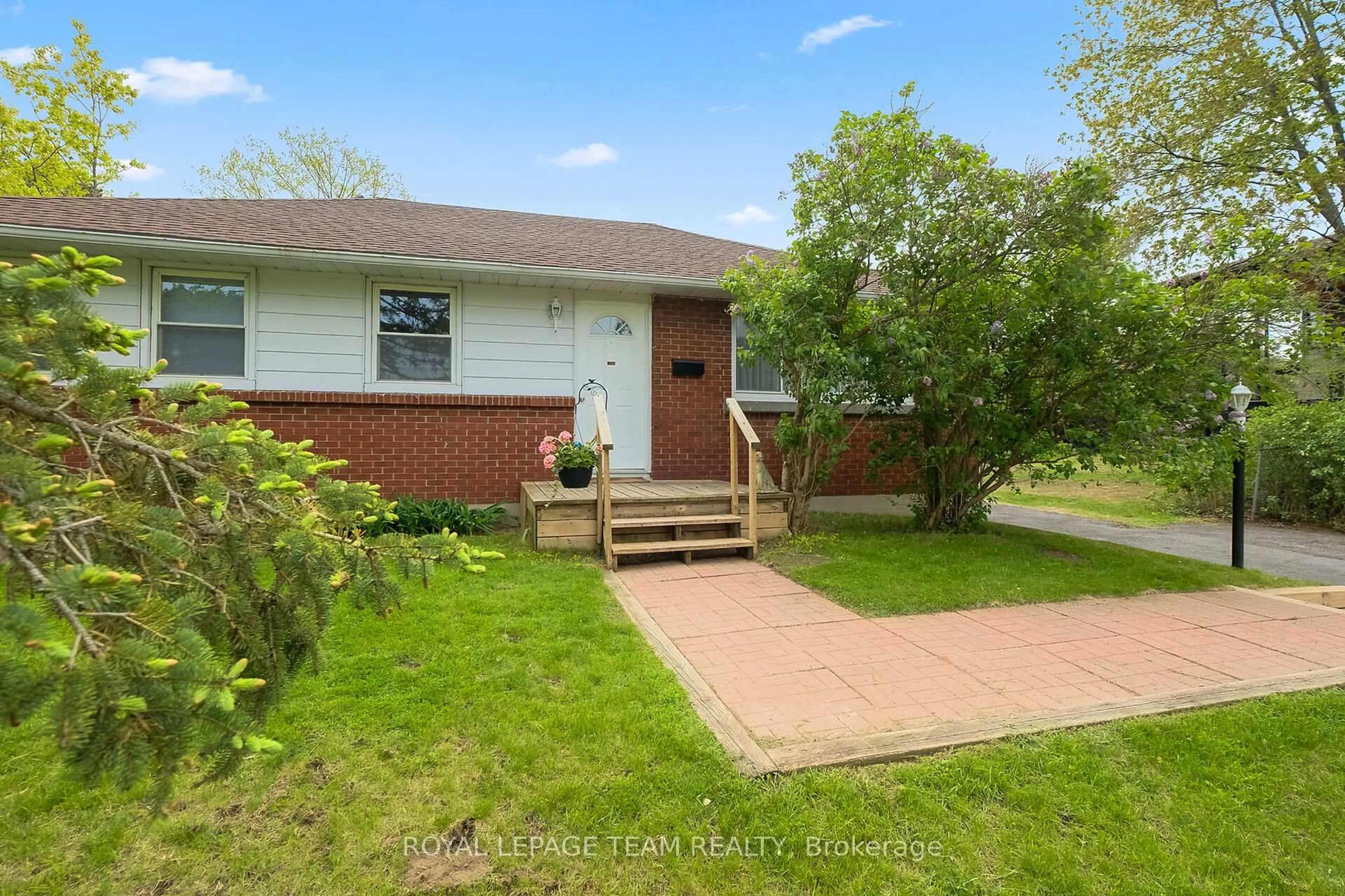 Home with brick exterior material, street for 16 Sandy Ave, Ottawa Ontario K2G 0E1