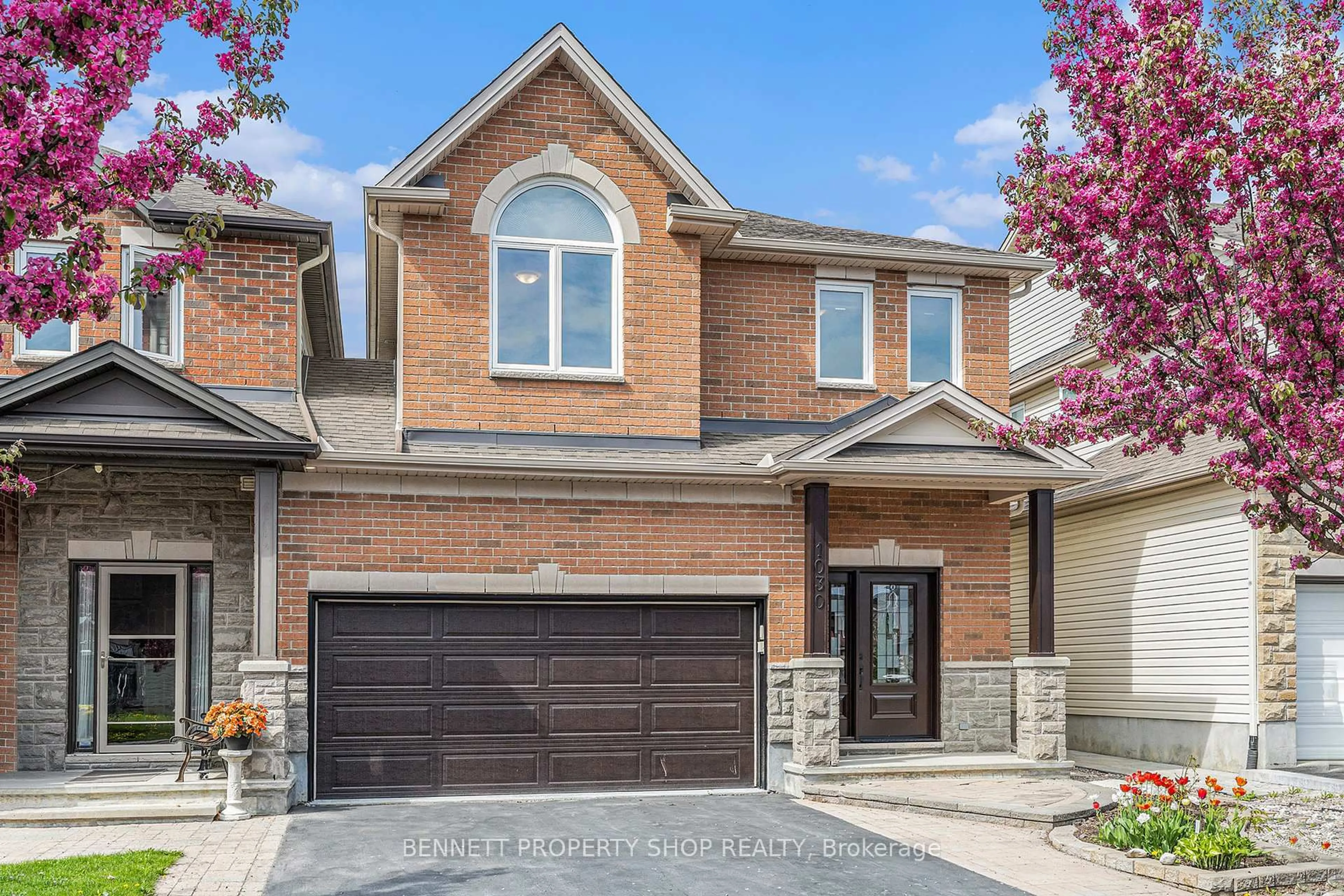 Home with brick exterior material, street for 1030 Northgraves Cres, Ottawa Ontario K2M 0C8