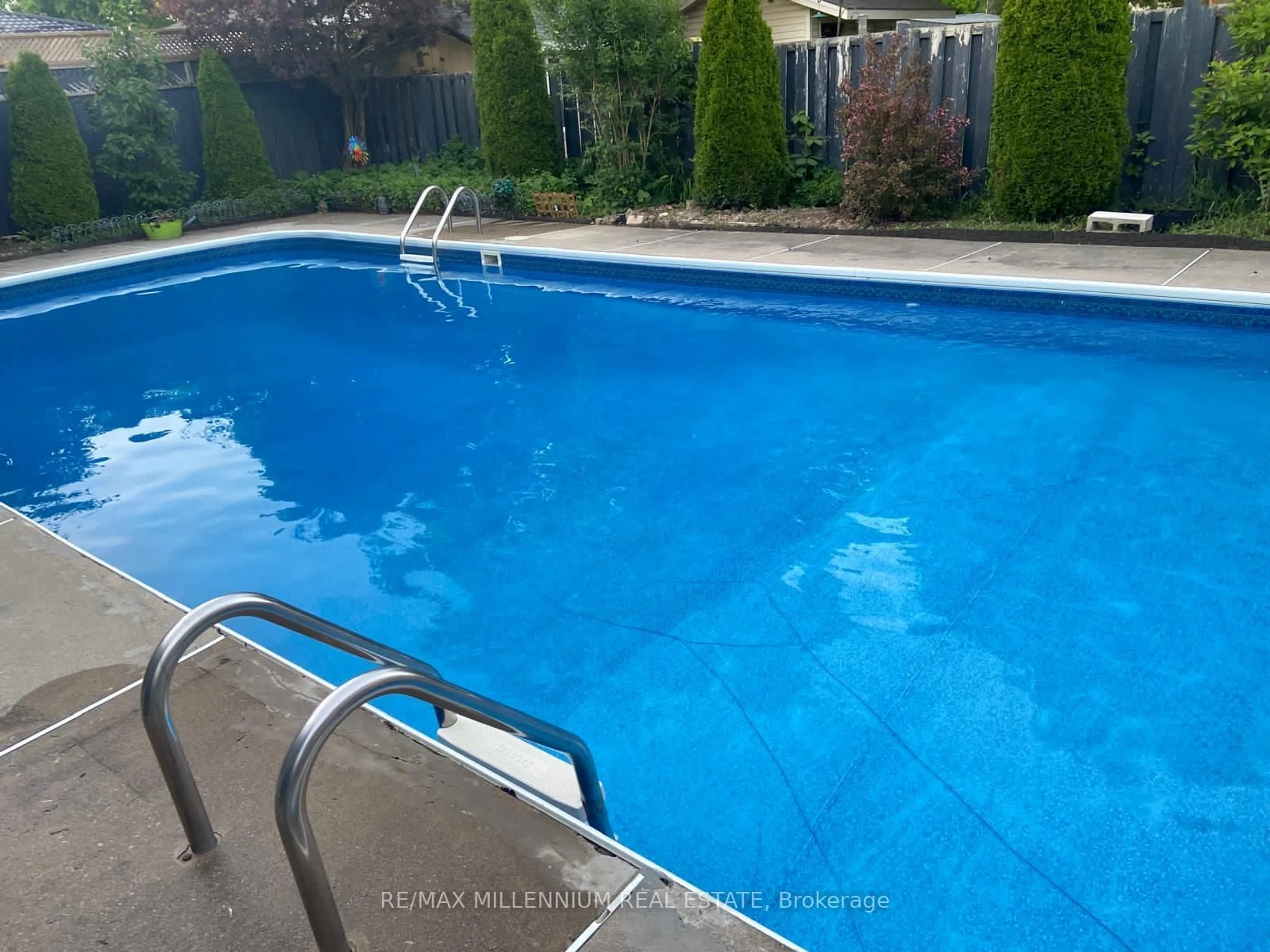 Pool for 65 Fennell Cres, London South Ontario N6E 2E2