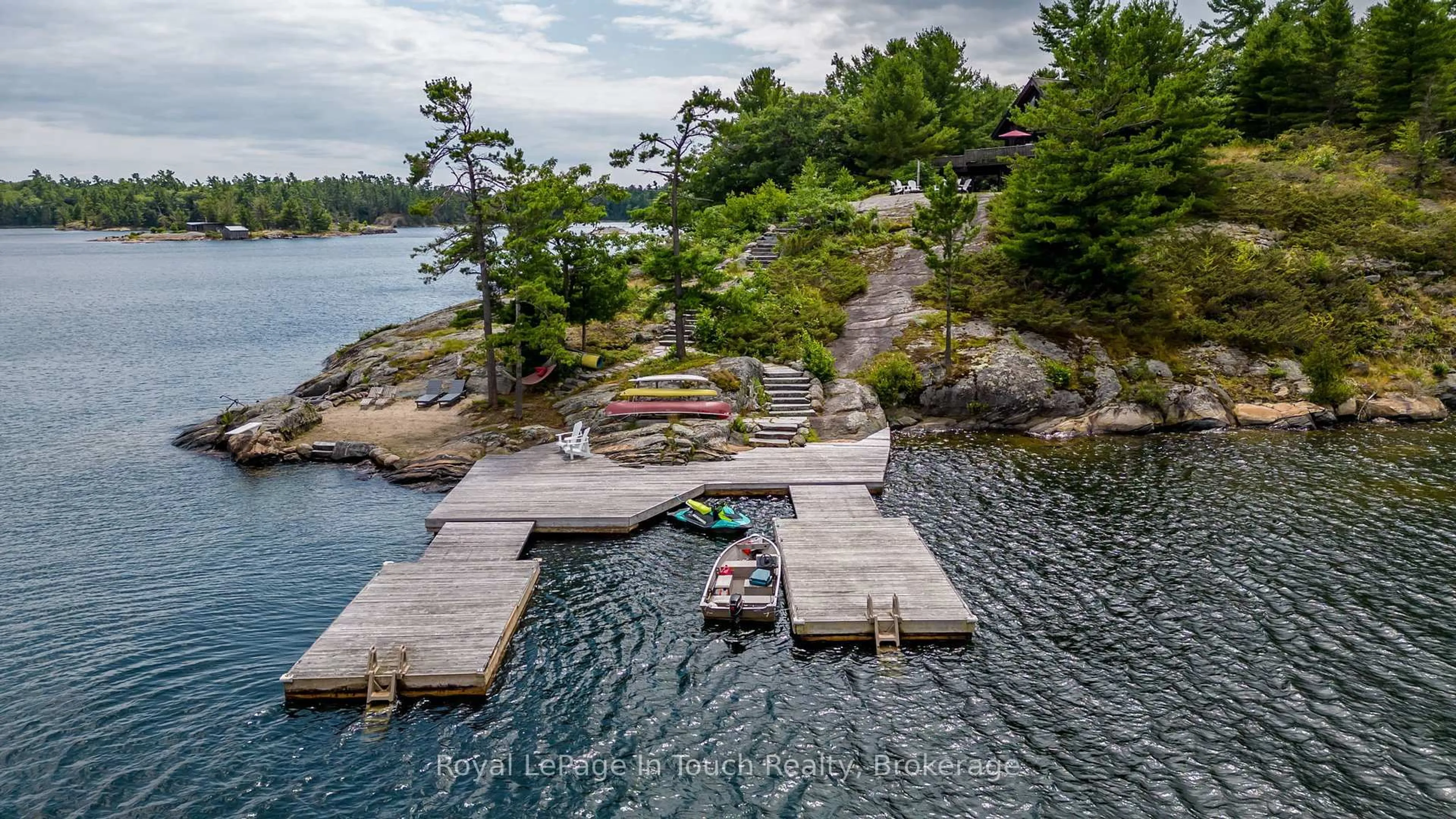 Unknown for B686-8 DERBYSHIRE Island N/A, The Archipelago Ontario P2A 1T4