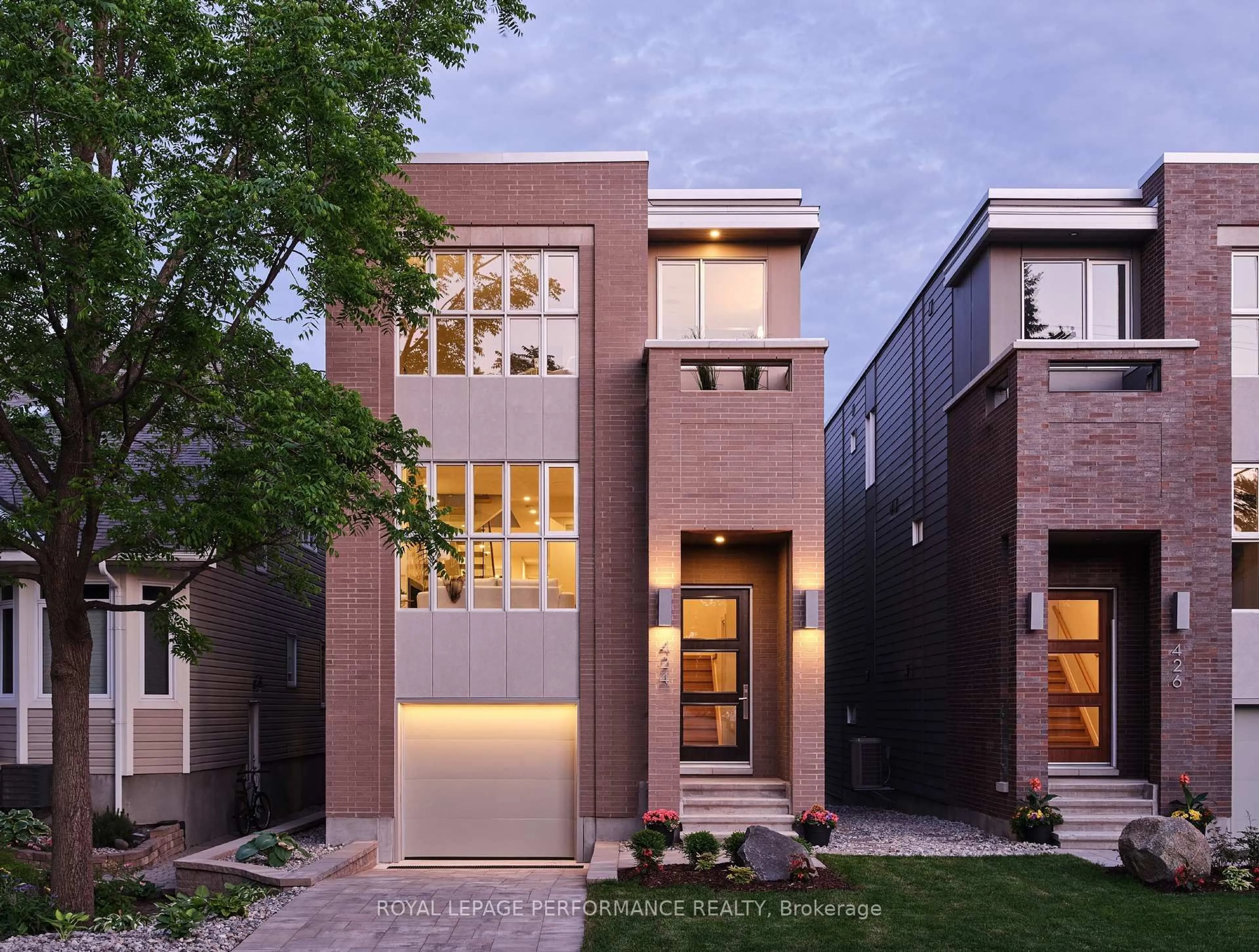 Home with brick exterior material, street for 424 Avondale Ave, Ottawa Ontario K2A 0S3