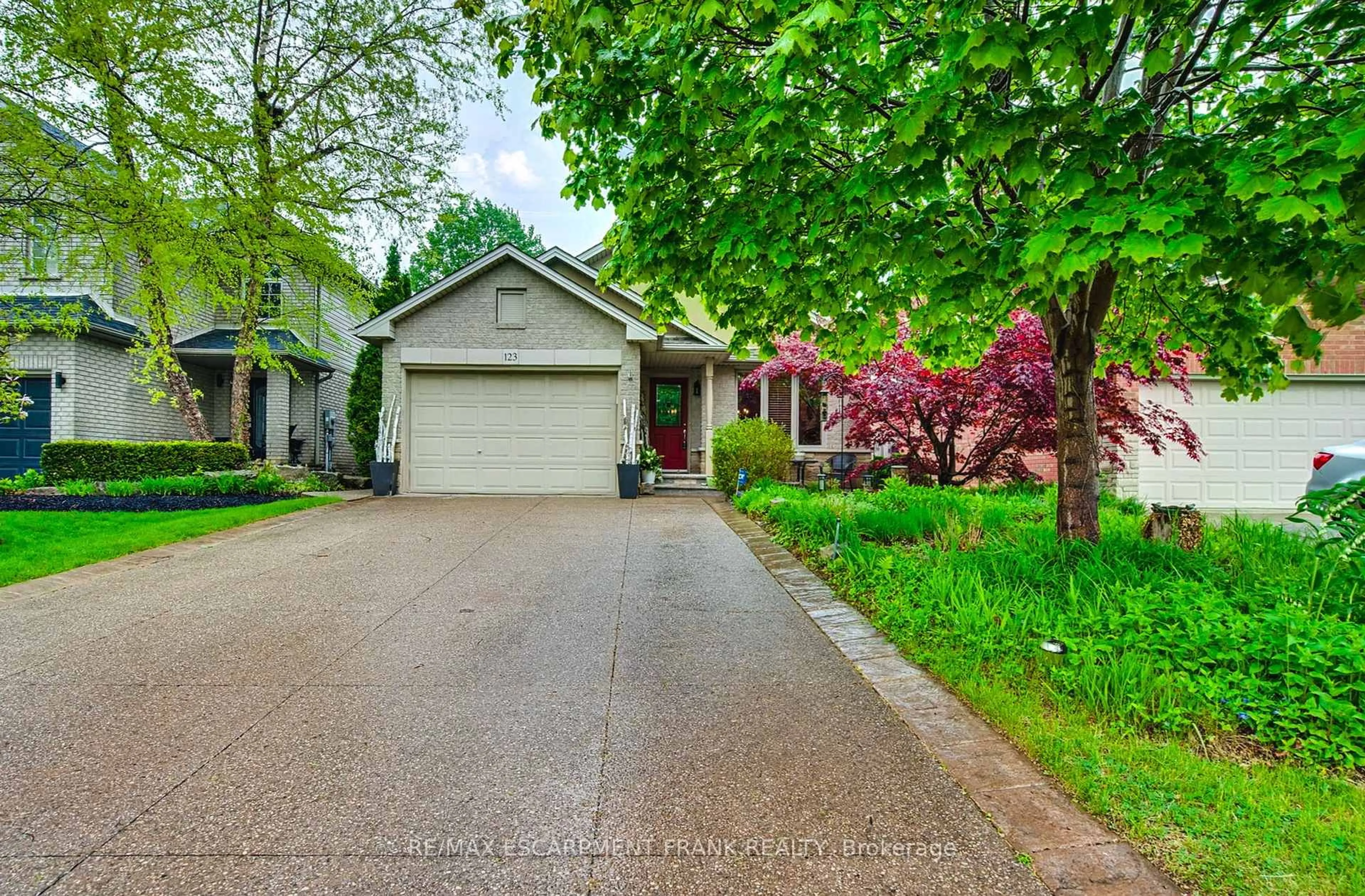 Unknown for 123 Braithwaite Ave, Hamilton Ontario L9G 5A3