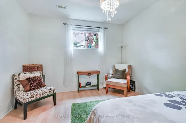 Additional property image - 123 Braithwaite Ave