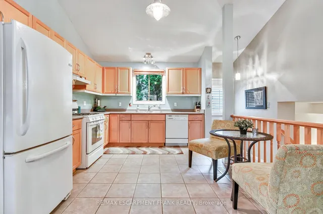 Additional property image - 123 Braithwaite Ave