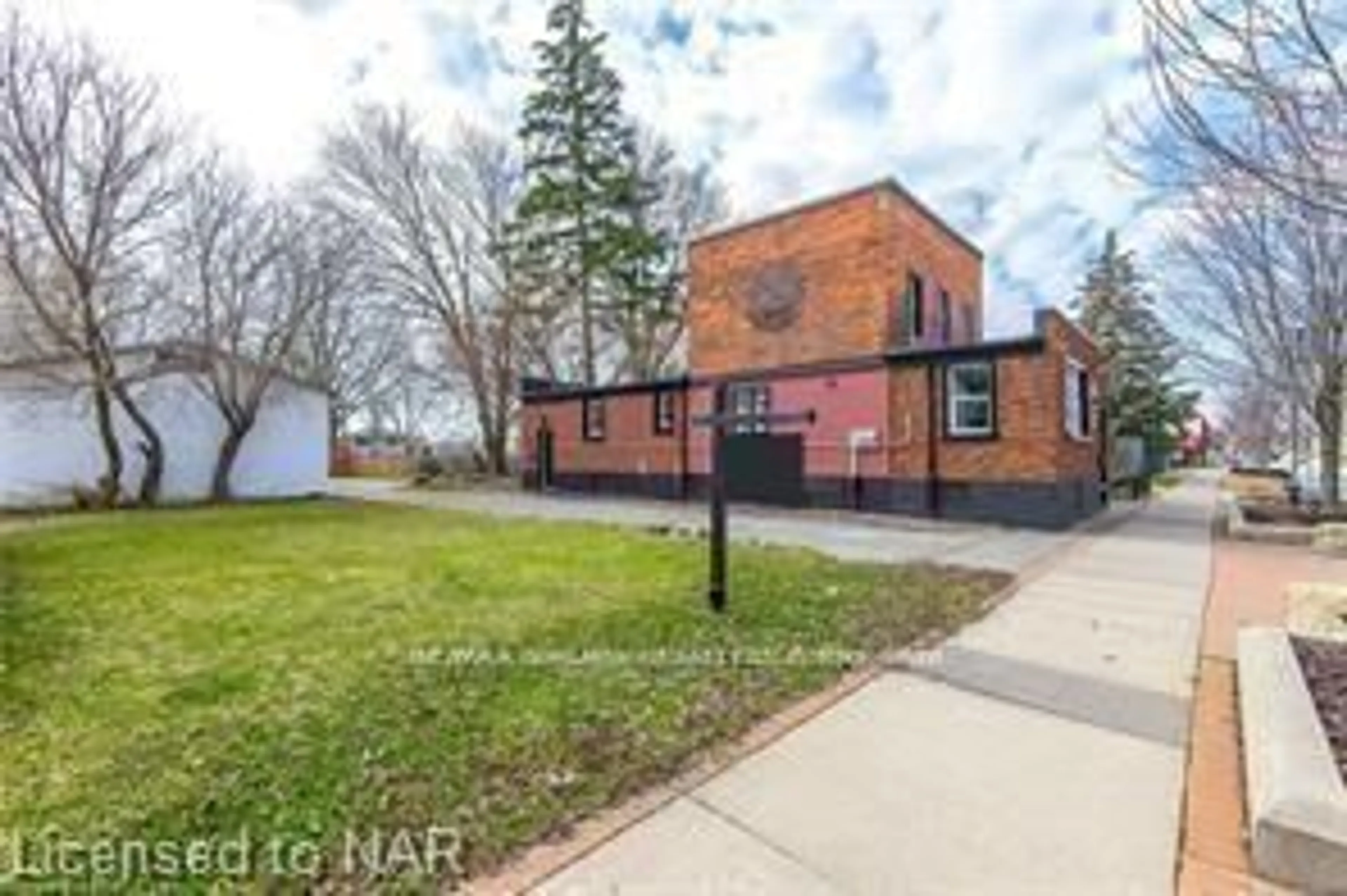Home with brick exterior material, street for 120 Main St, Port Colborne Ontario L3K 3V2