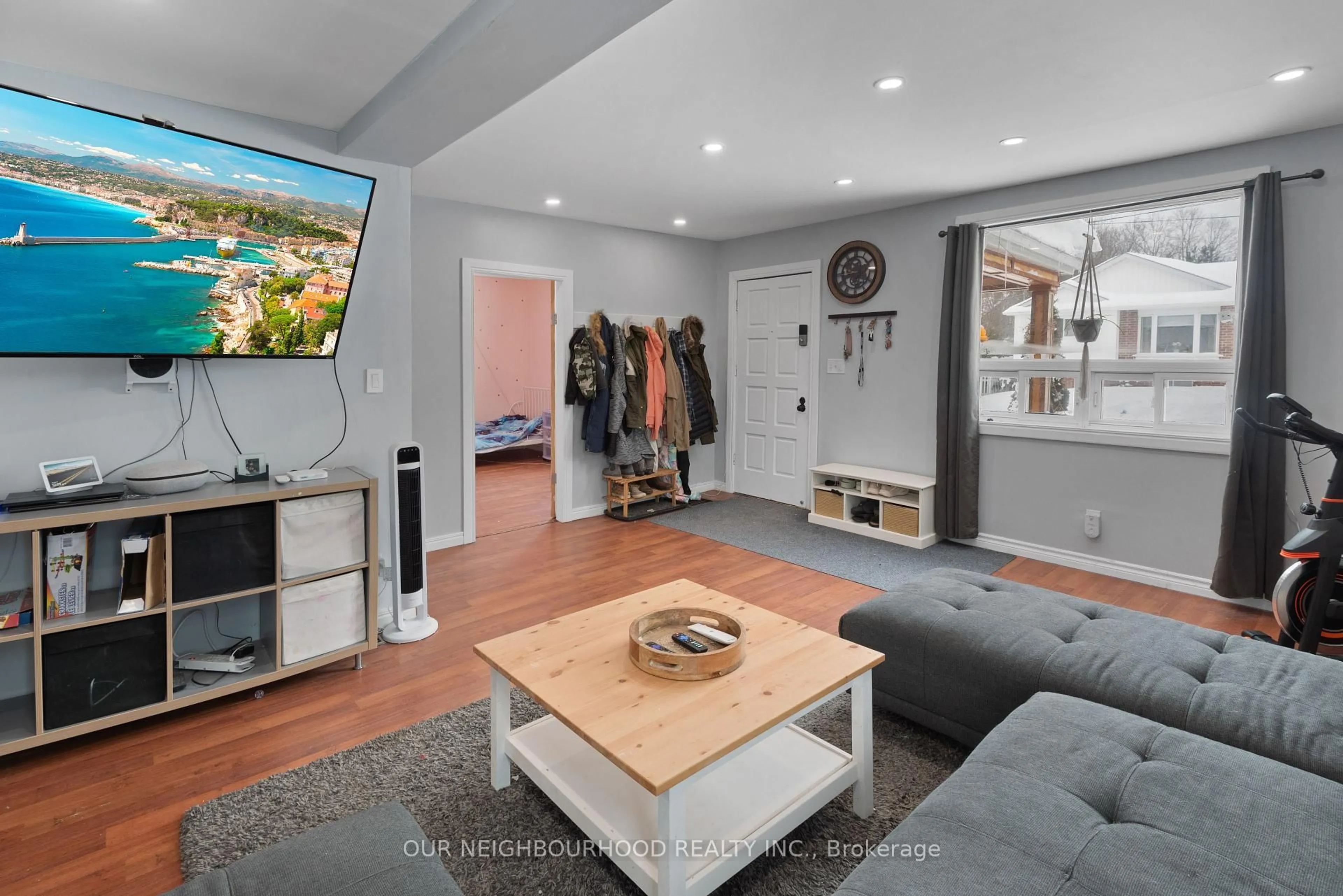 Living room with furniture, unknown for 50 Harcourt St, Port Hope Ontario L1A 1M4