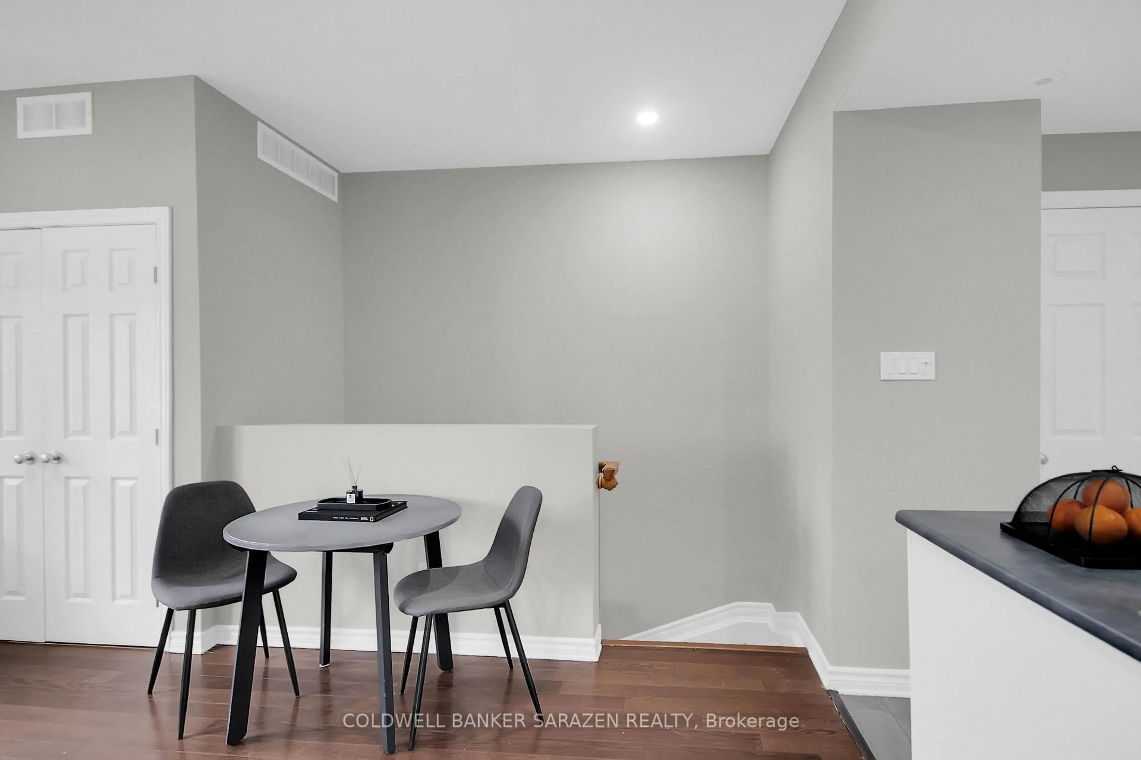 A pic of a room for 171 Crestway Dr #F, Ottawa Ontario K2G 7C8