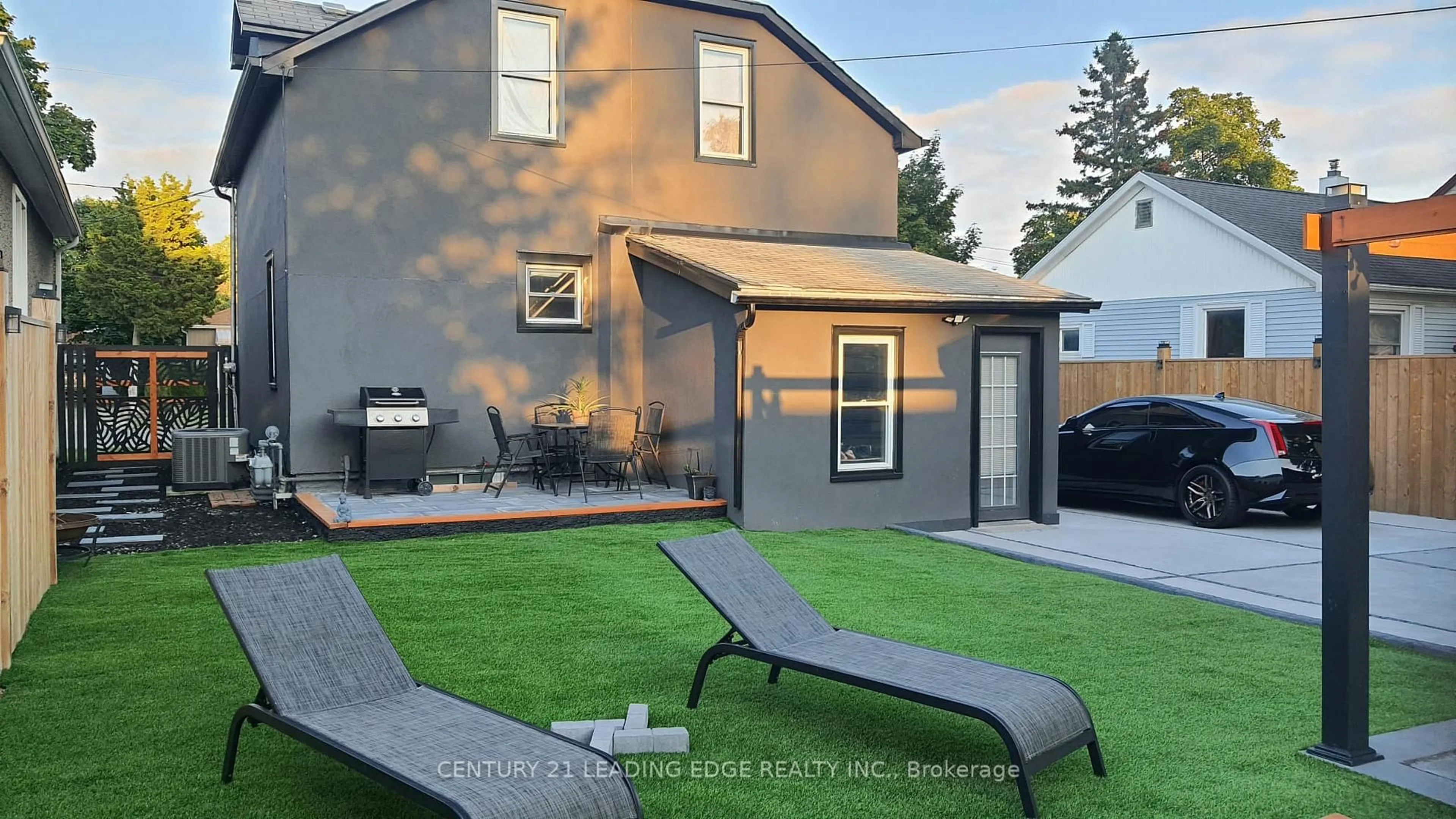 Unknown for 249 Wallace Ave, Welland Ontario L3B 1R7