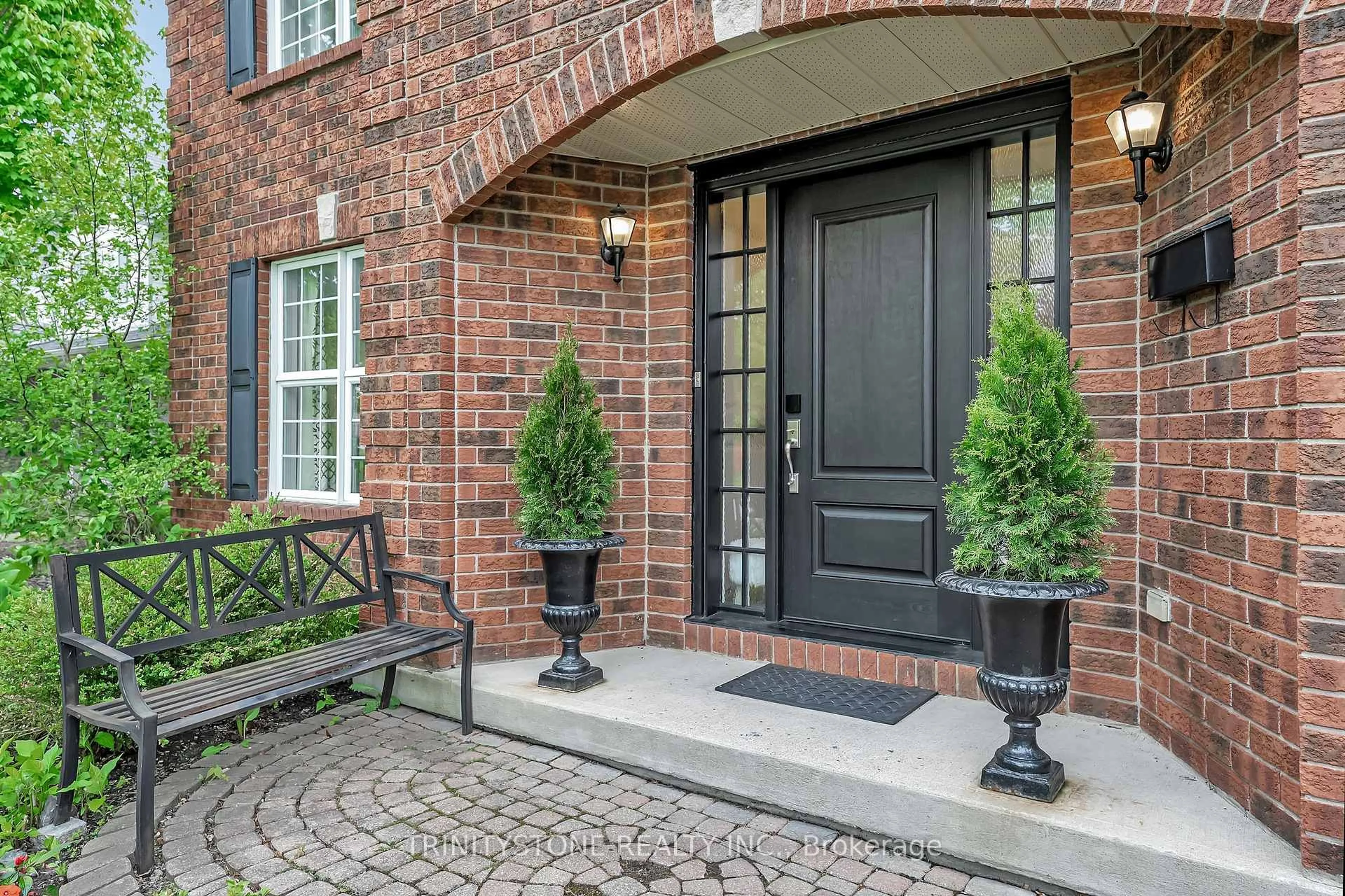 Home with brick exterior material, street for 149 Lanigan Cres, Stittsville Ontario K2S 1G9