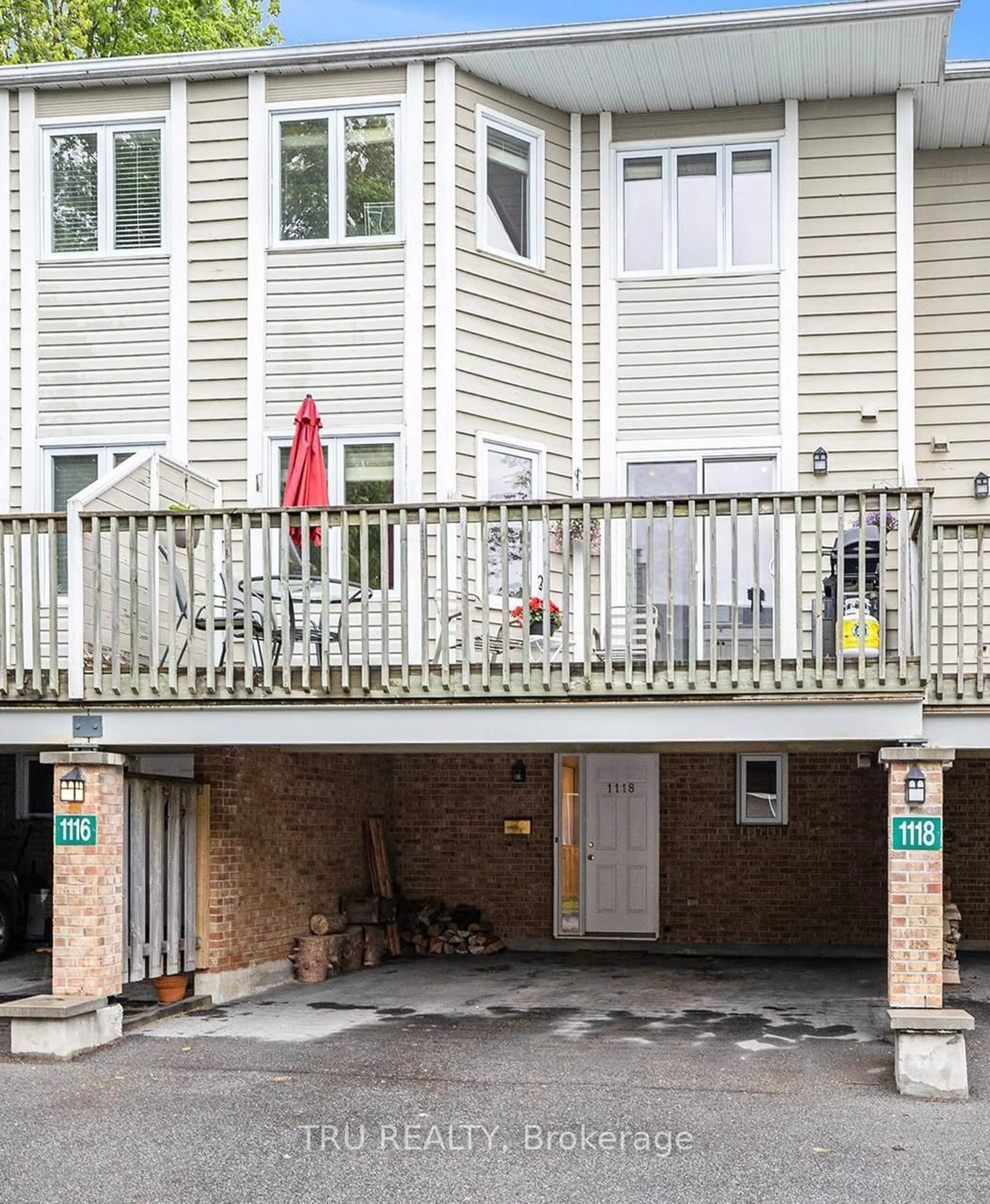 Unknown for 1118 Chimney Hill Way, Ottawa Ontario K1J 8Z6