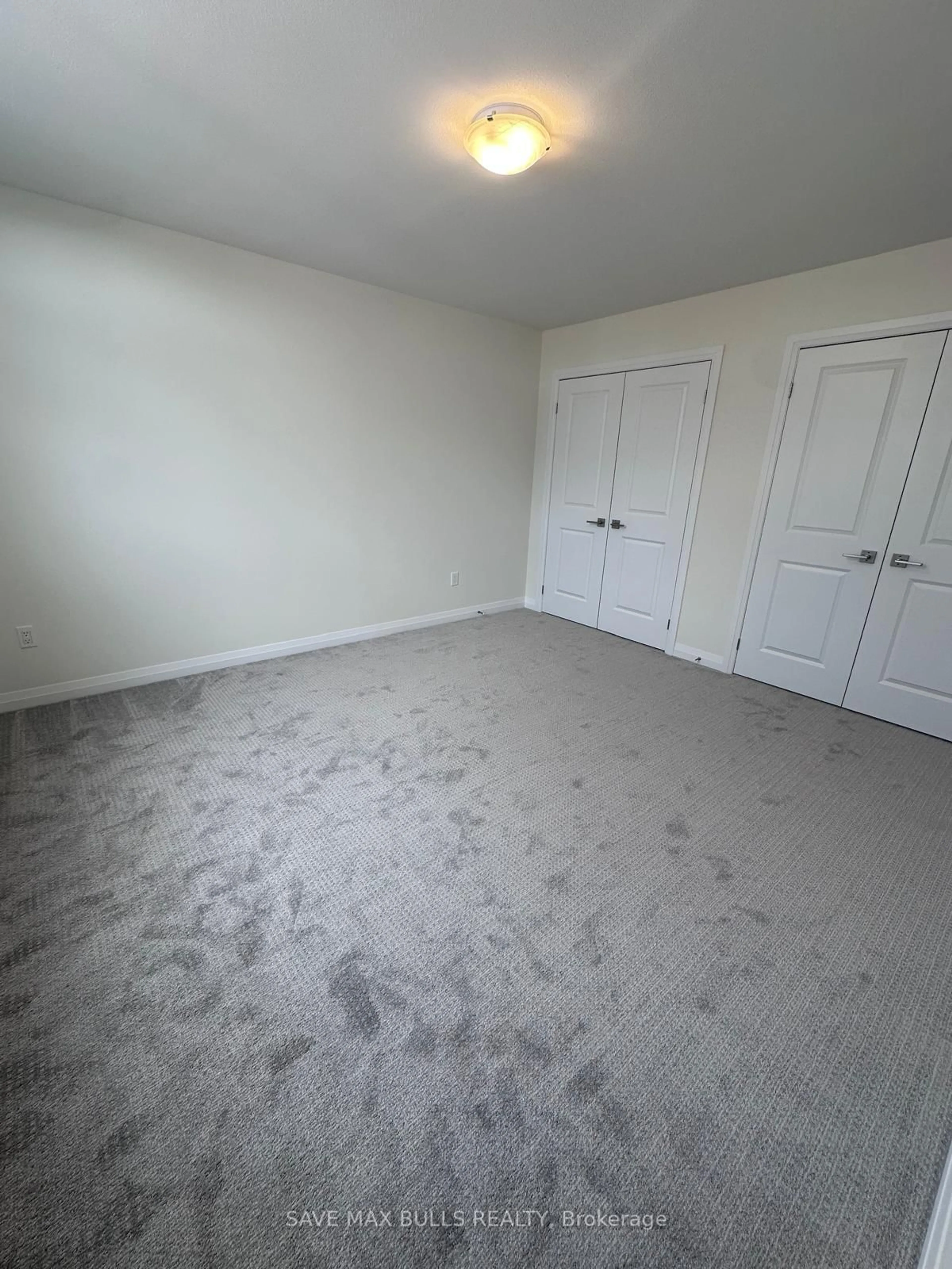 A pic of a room for 397 Garrison Rd #7, Fort Erie Ontario L2A 1N1
