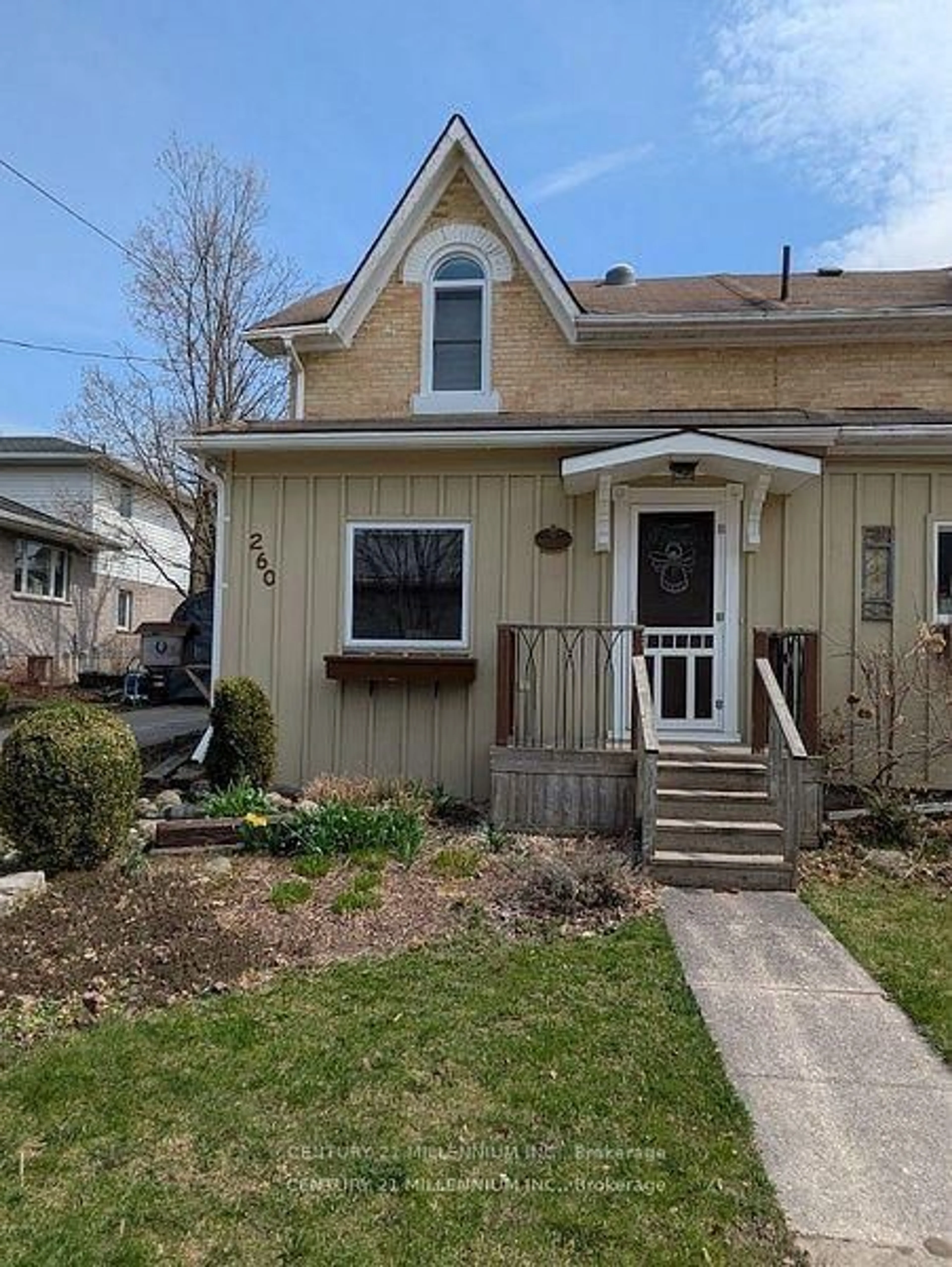 Home with vinyl exterior material, street for 260 Wellington St, Wellington North Ontario N0G 2L2